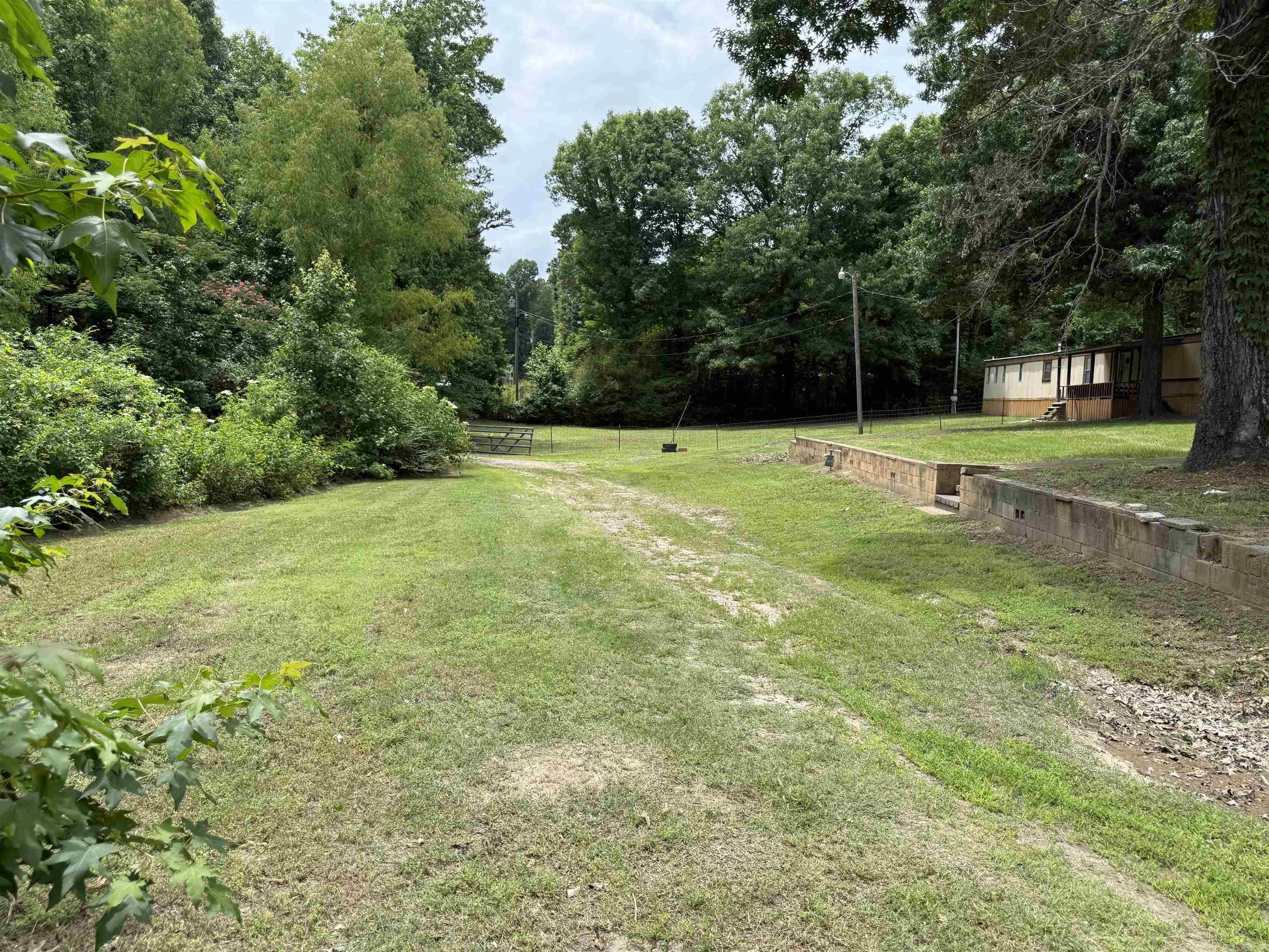Royal Oak Manor - Residential