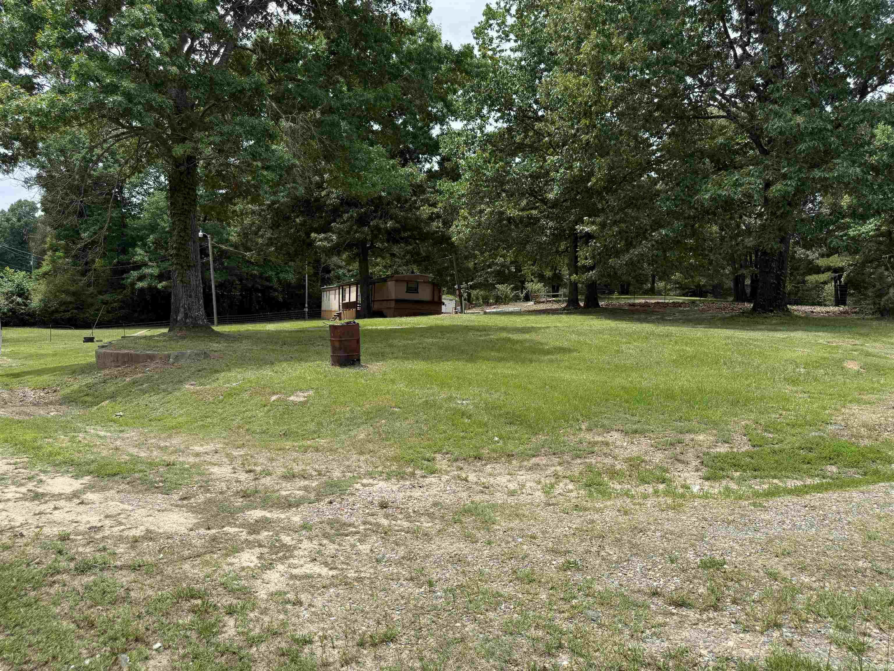 Royal Oak Manor - Residential
