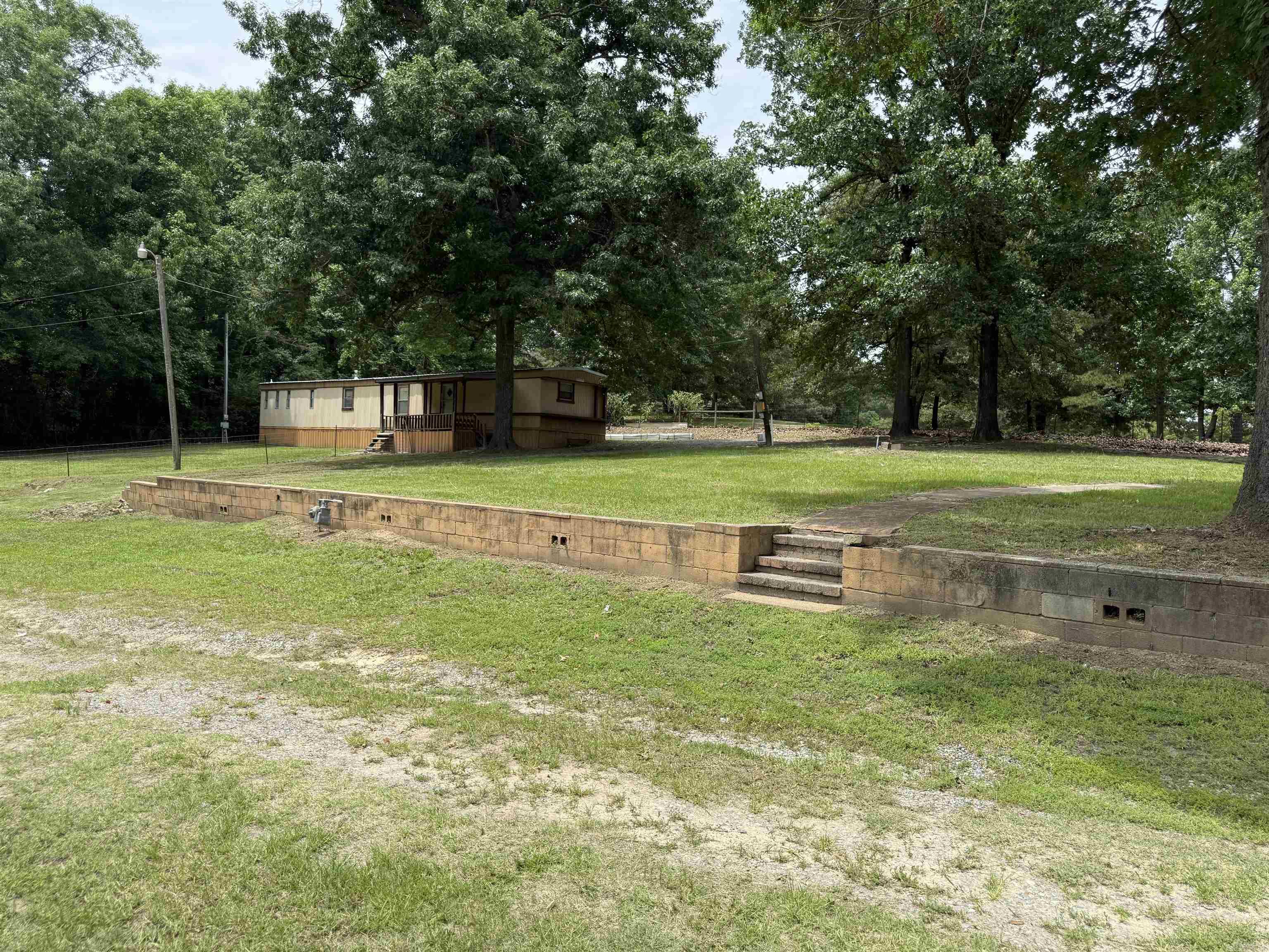 Royal Oak Manor - Residential