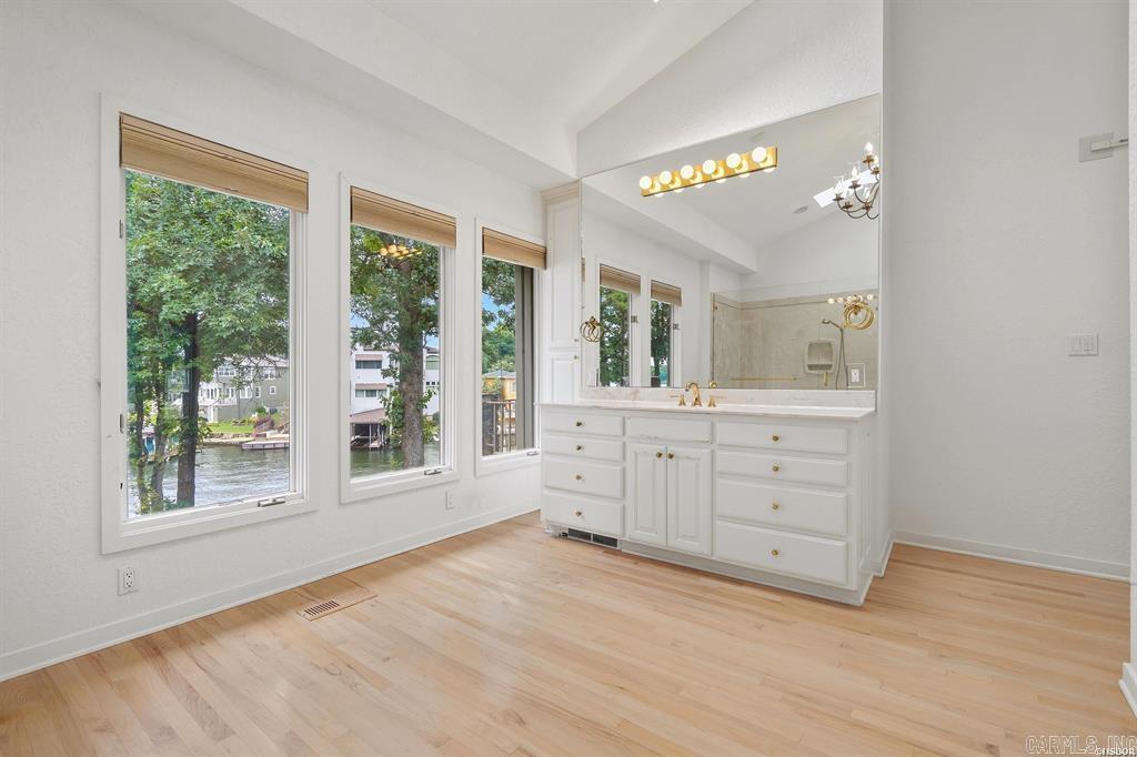 Hamilton Pointe HPR - Residential