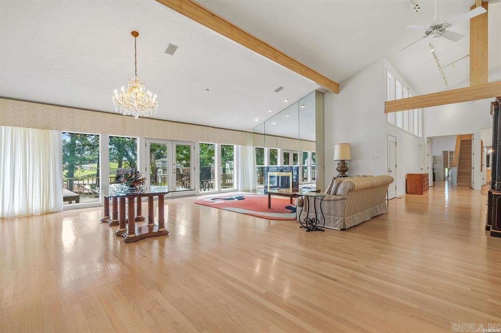 Hamilton Pointe HPR - Residential