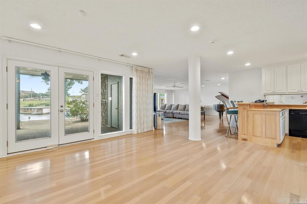 Hamilton Pointe HPR - Residential