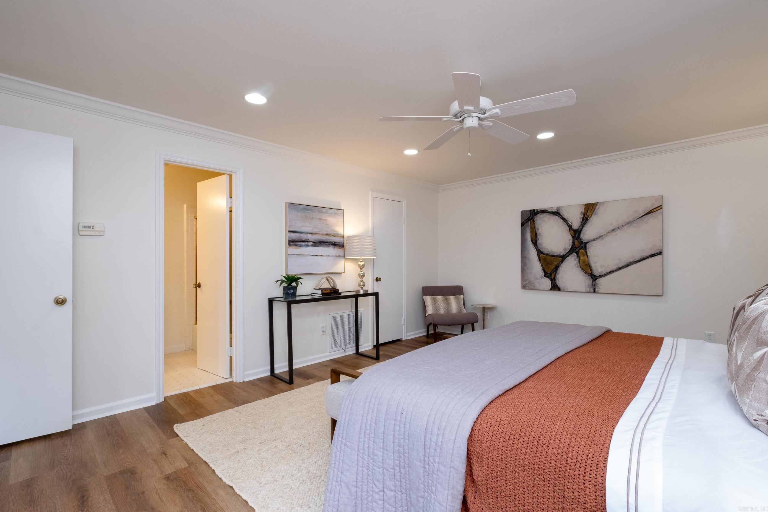 KINGWOOD PLACE - Residential