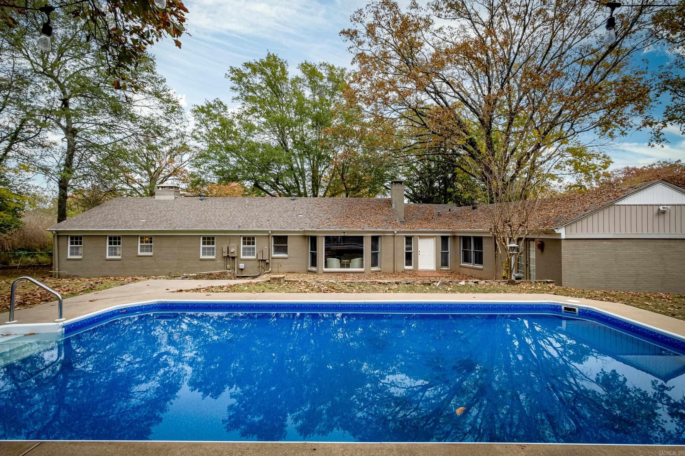 KINGWOOD PLACE - Residential