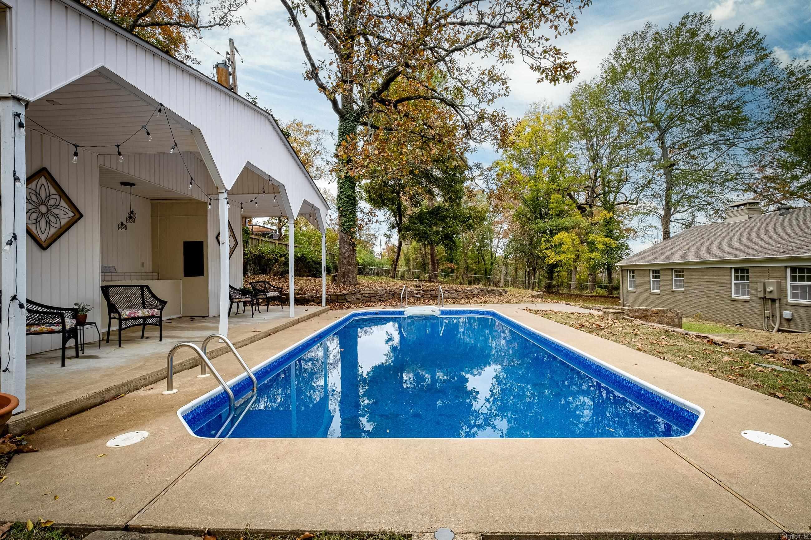 KINGWOOD PLACE - Residential