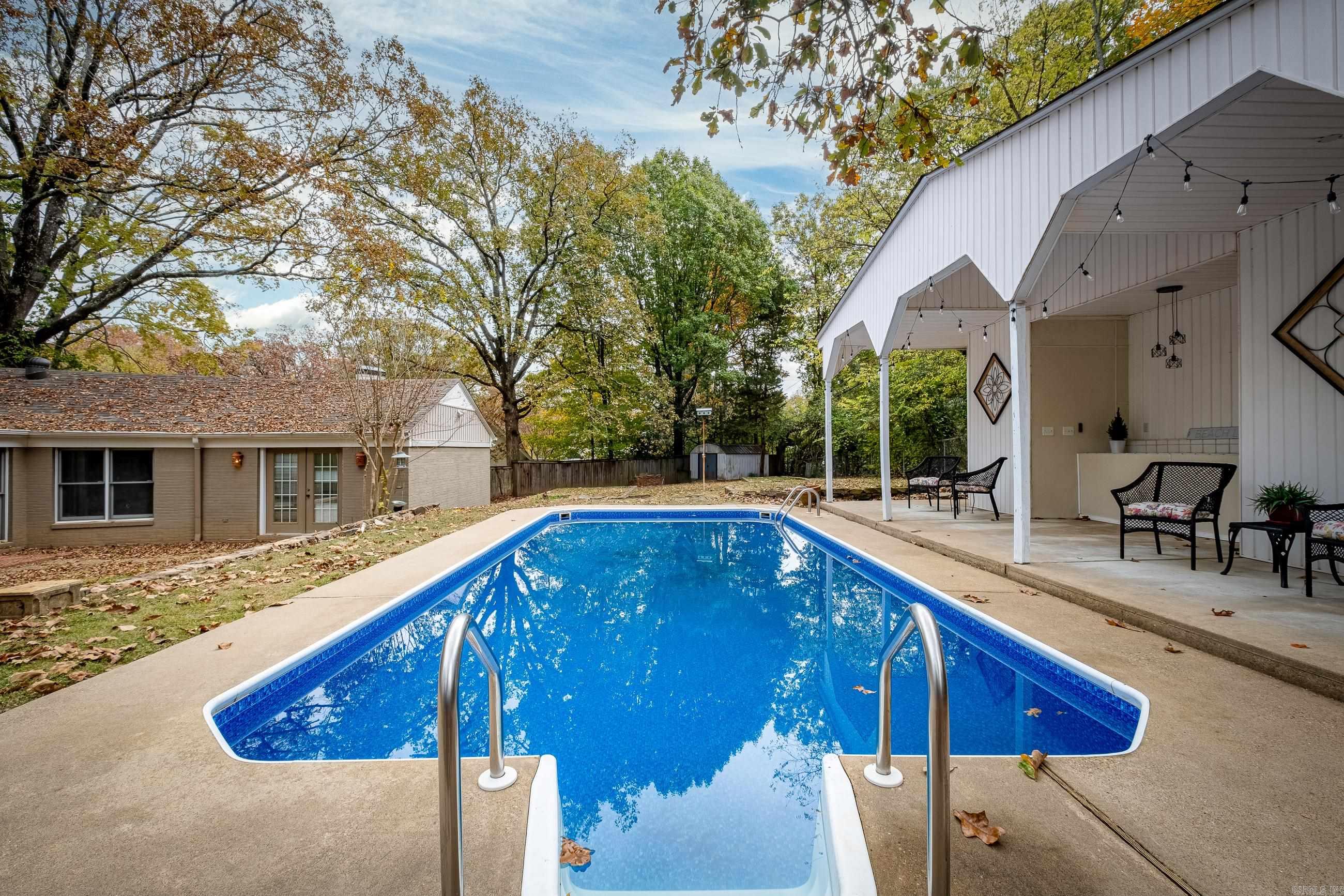 KINGWOOD PLACE - Residential