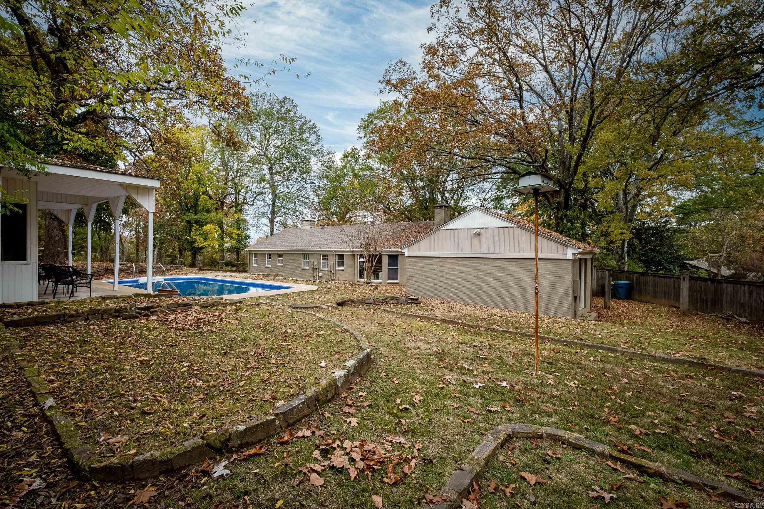 KINGWOOD PLACE - Residential
