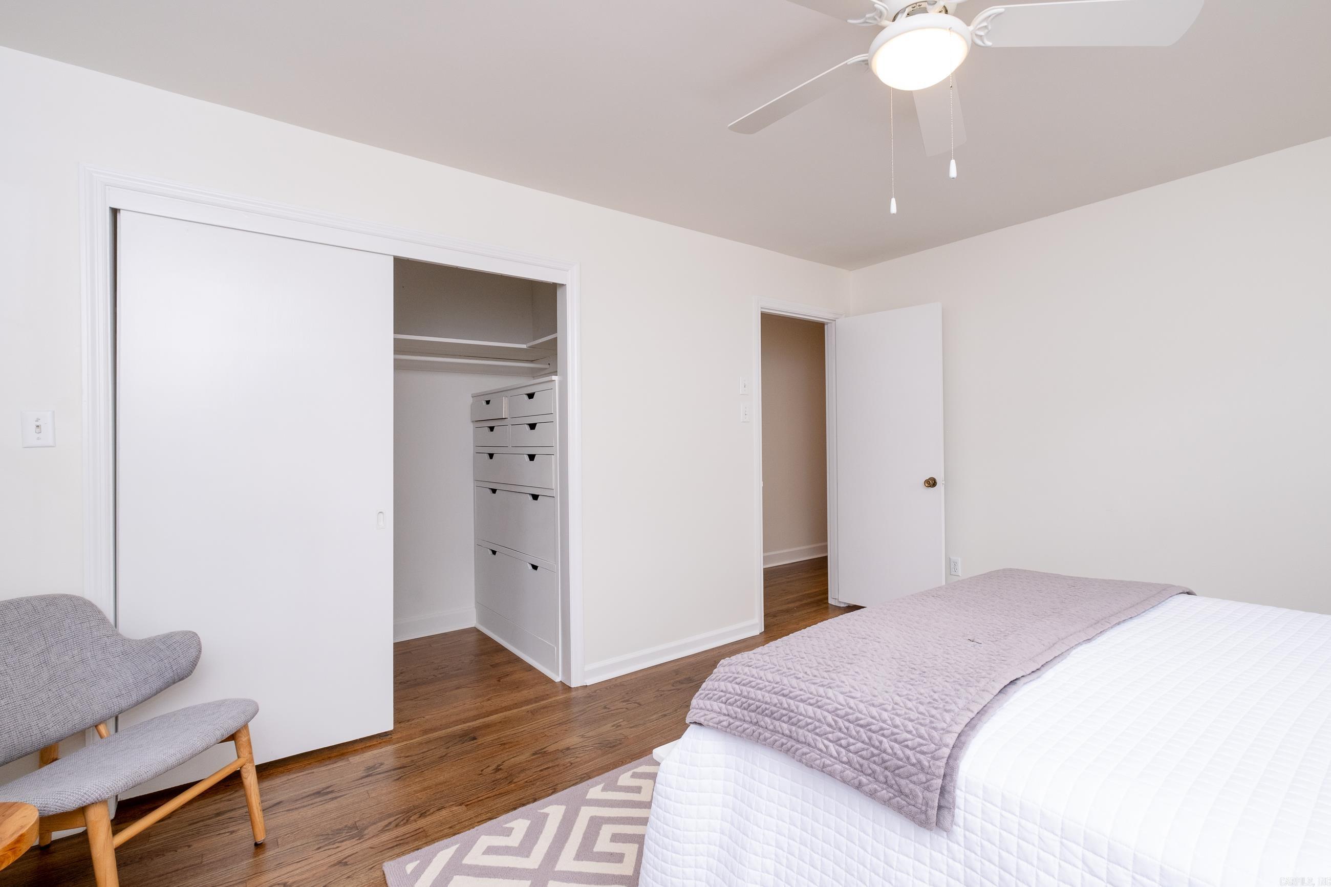 KINGWOOD PLACE - Residential