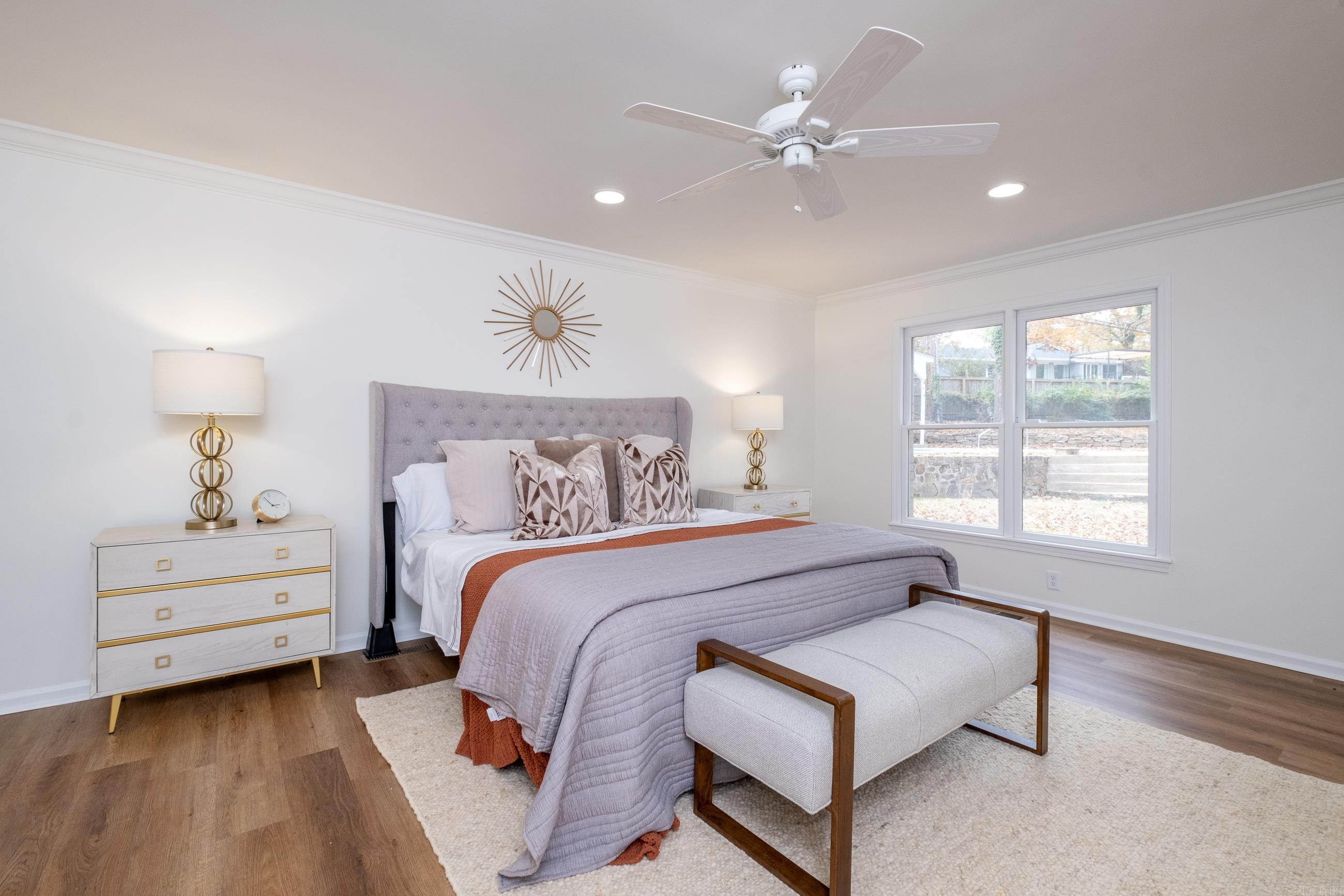 KINGWOOD PLACE - Residential