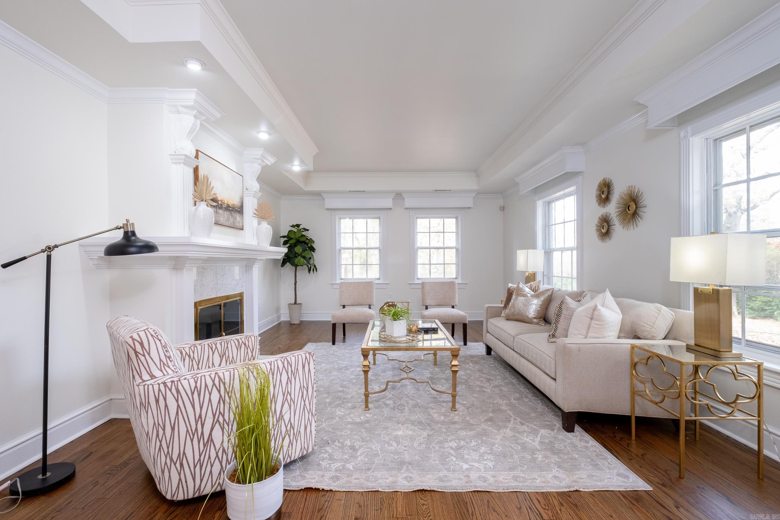 KINGWOOD PLACE - Residential