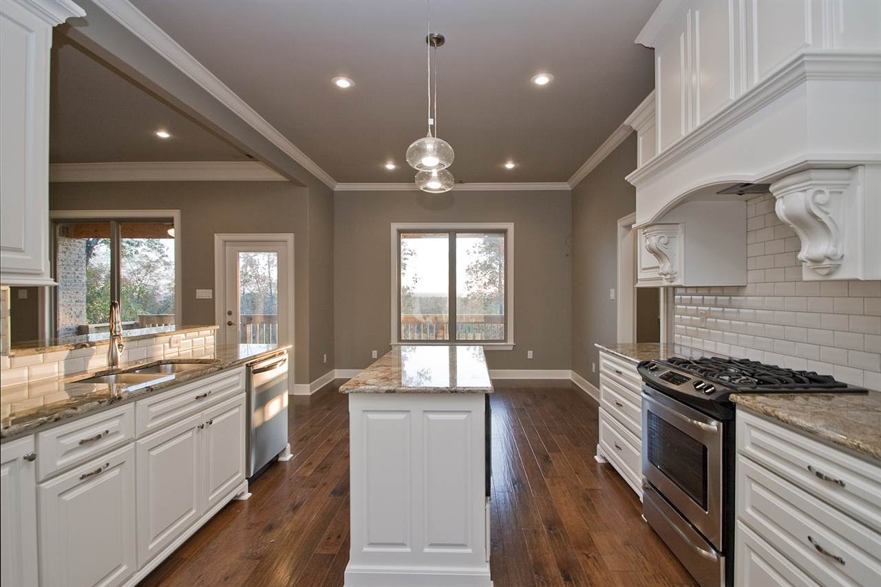 LOCHRIDGE ESTATES - Residential
