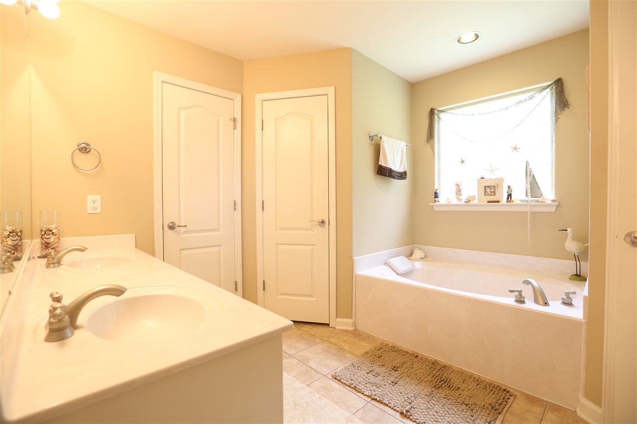 West Oaks Phase II - Residential