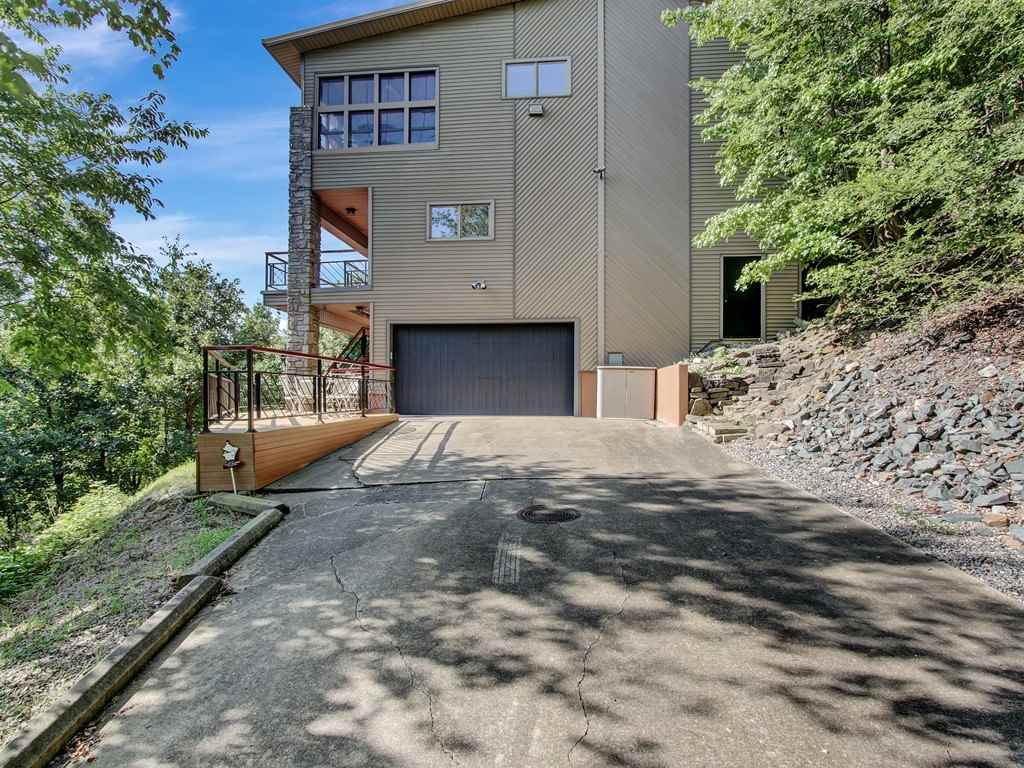 Hickory Nut Mountain Estates - Residential