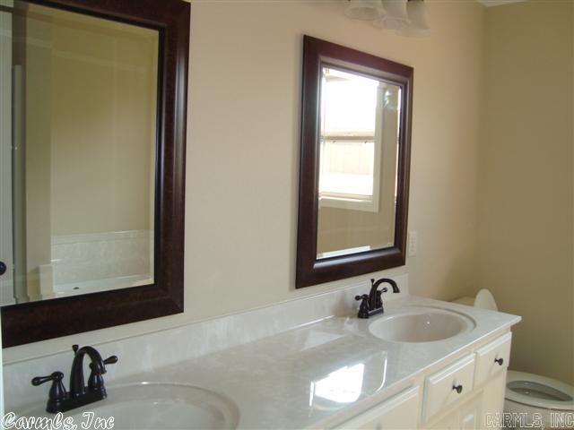 Cross Creek - Residential Lease