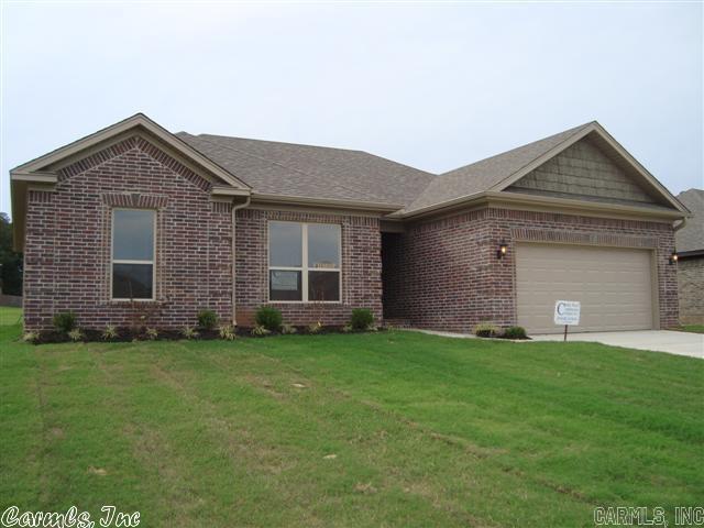 Spectacular home in a sought out subdivision in the surrounding Cabot area. Easy access to the interstate and the Air Force Base. All brick home, open and split floor plan, crown molding throughout, tray ceilings in the living room and master bedroom. Abundant amount of storage. Pantry in laundry room, double vanity, jetted-tub and walk in shower.