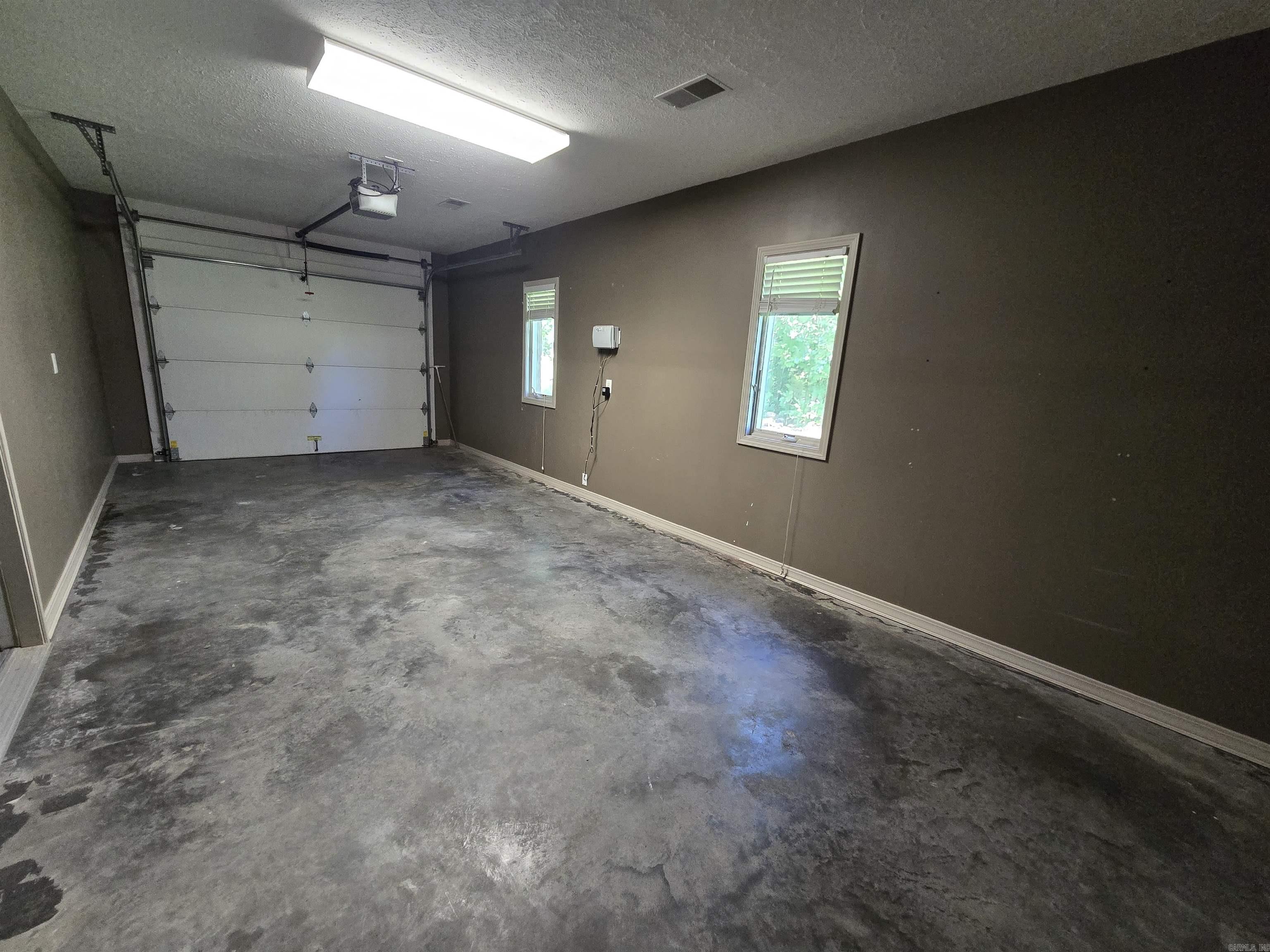 INDIAN CREEK ADD - Residential