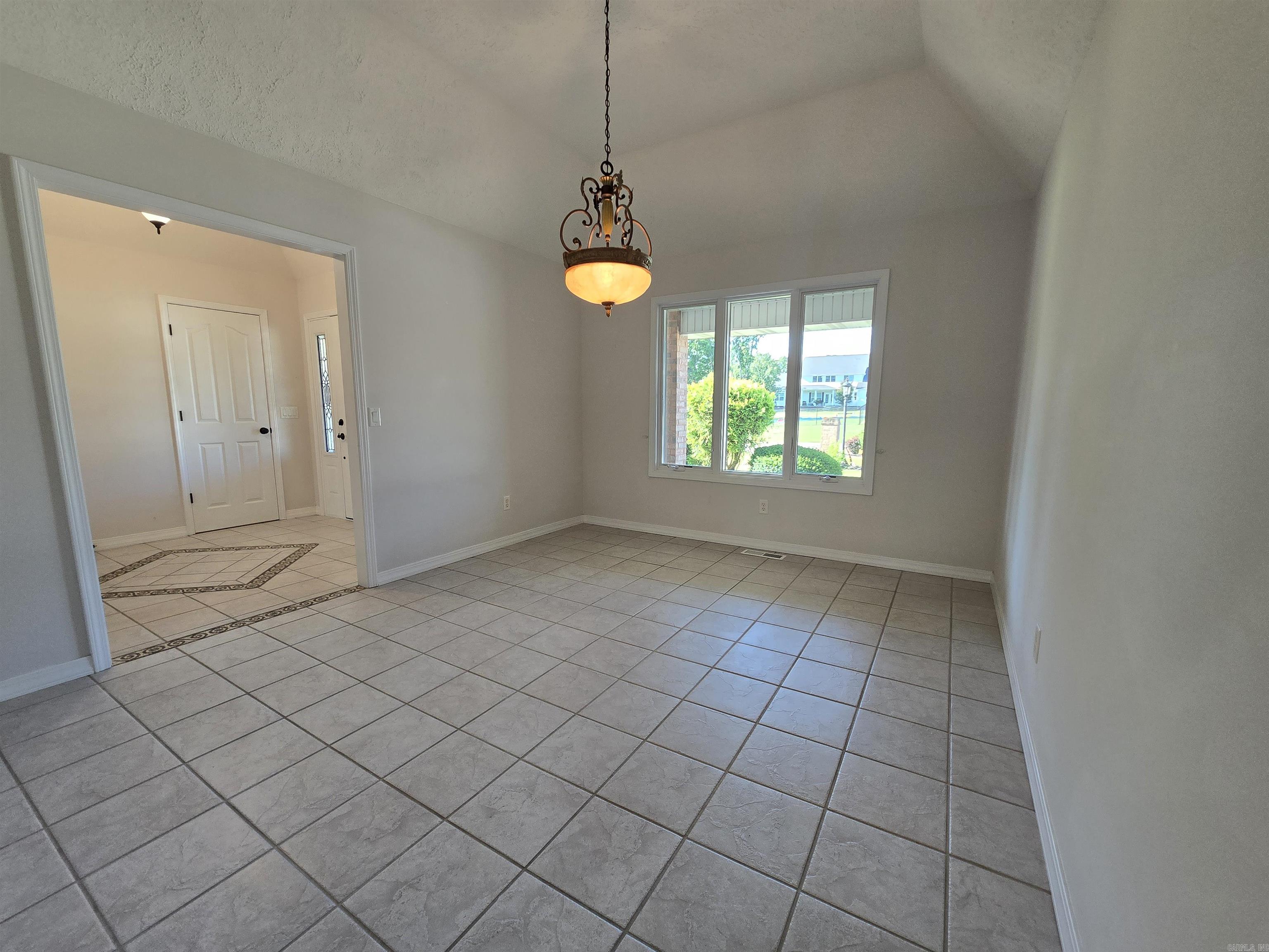 INDIAN CREEK ADD - Residential
