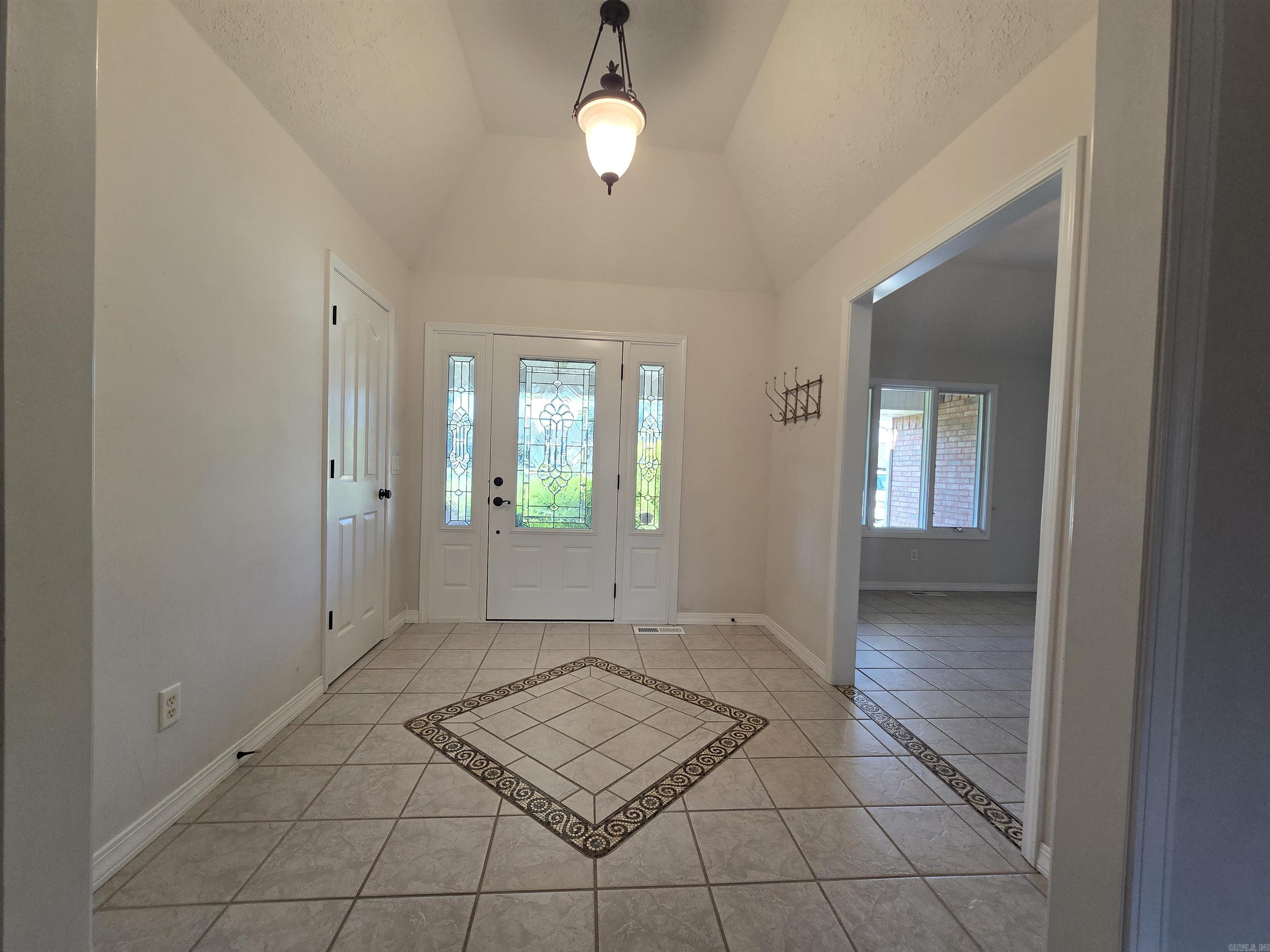 INDIAN CREEK ADD - Residential