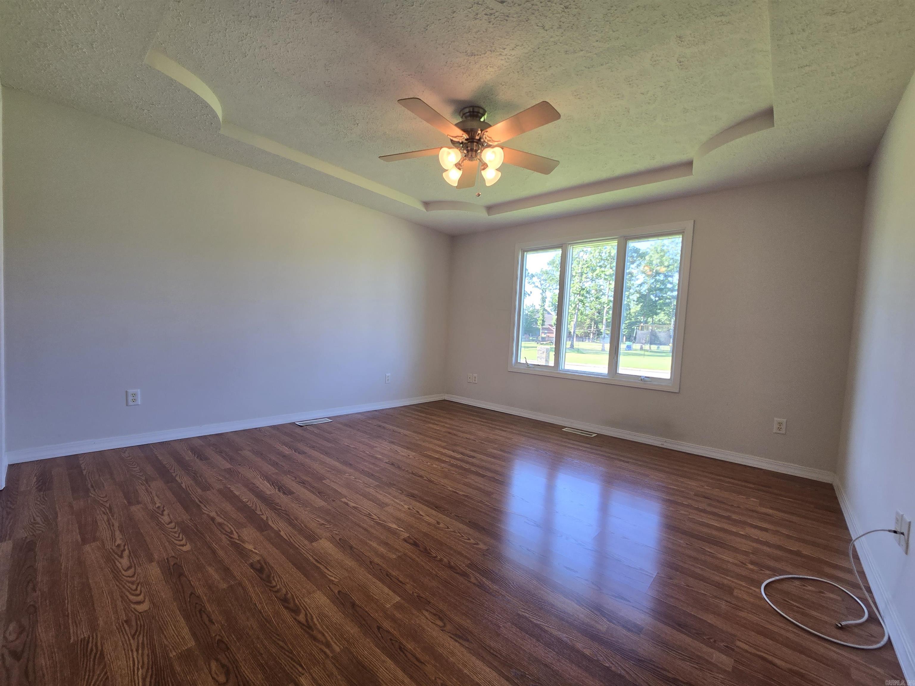 INDIAN CREEK ADD - Residential