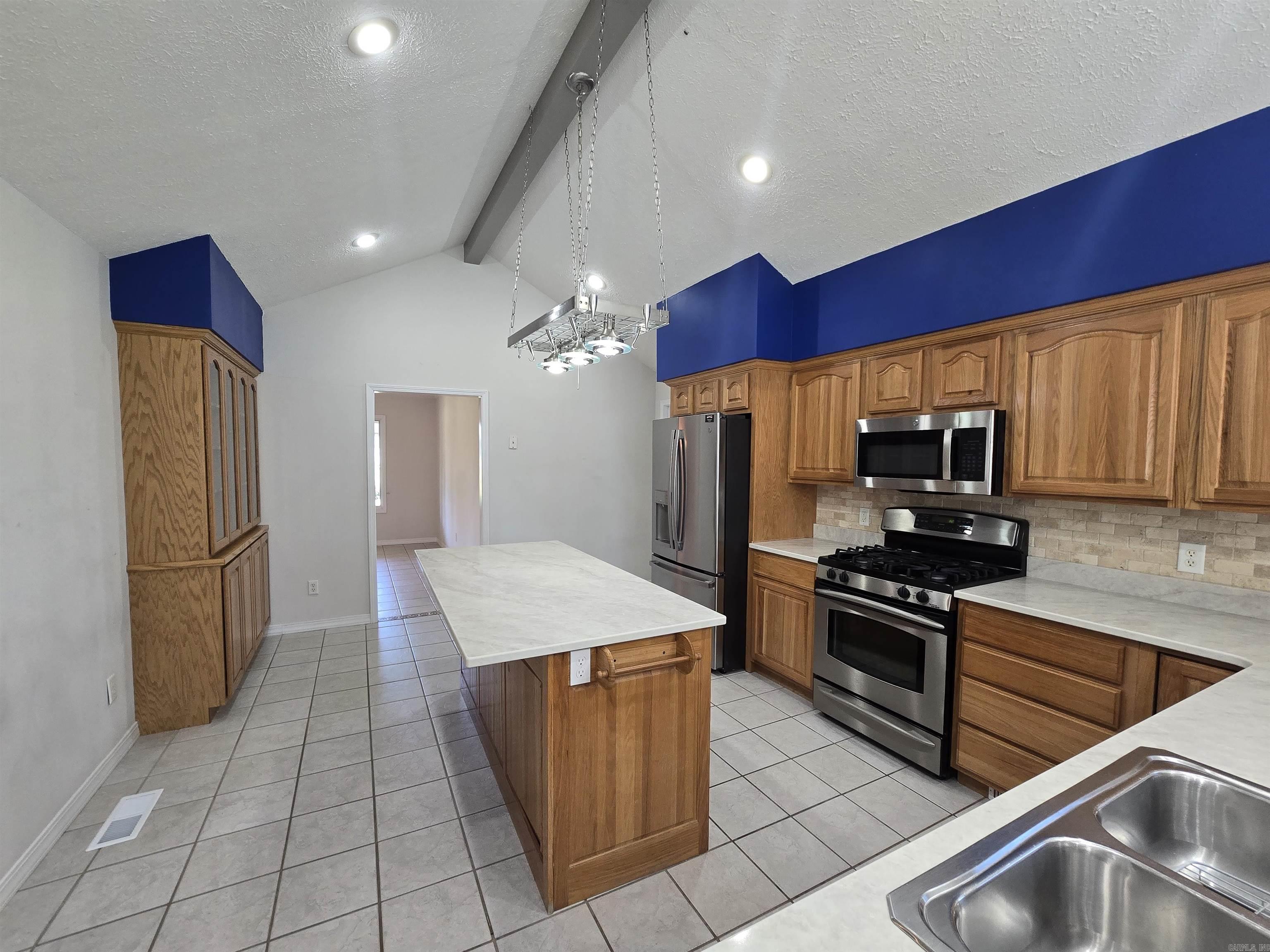 INDIAN CREEK ADD - Residential
