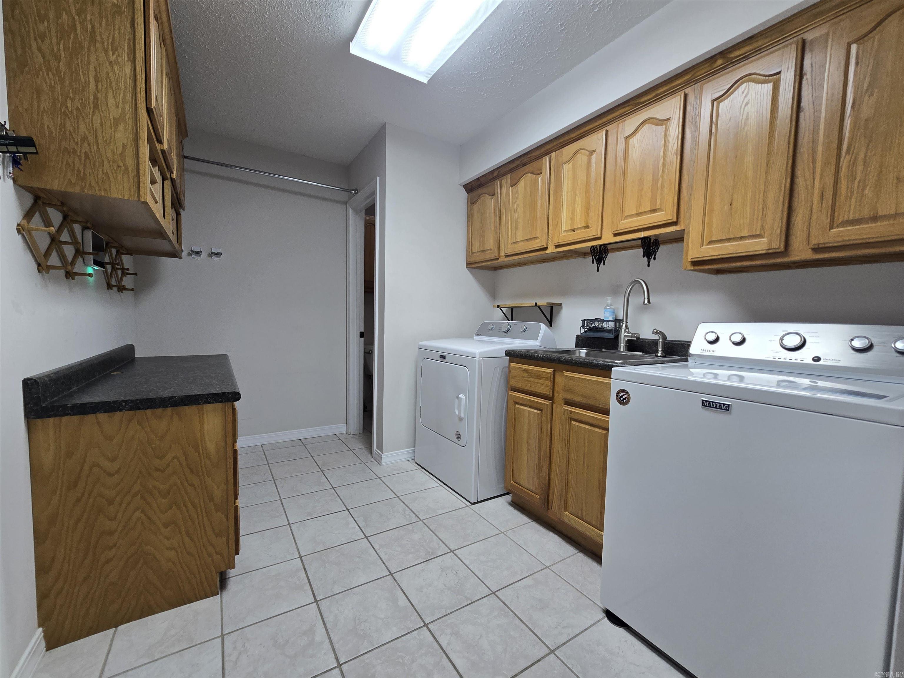 INDIAN CREEK ADD - Residential