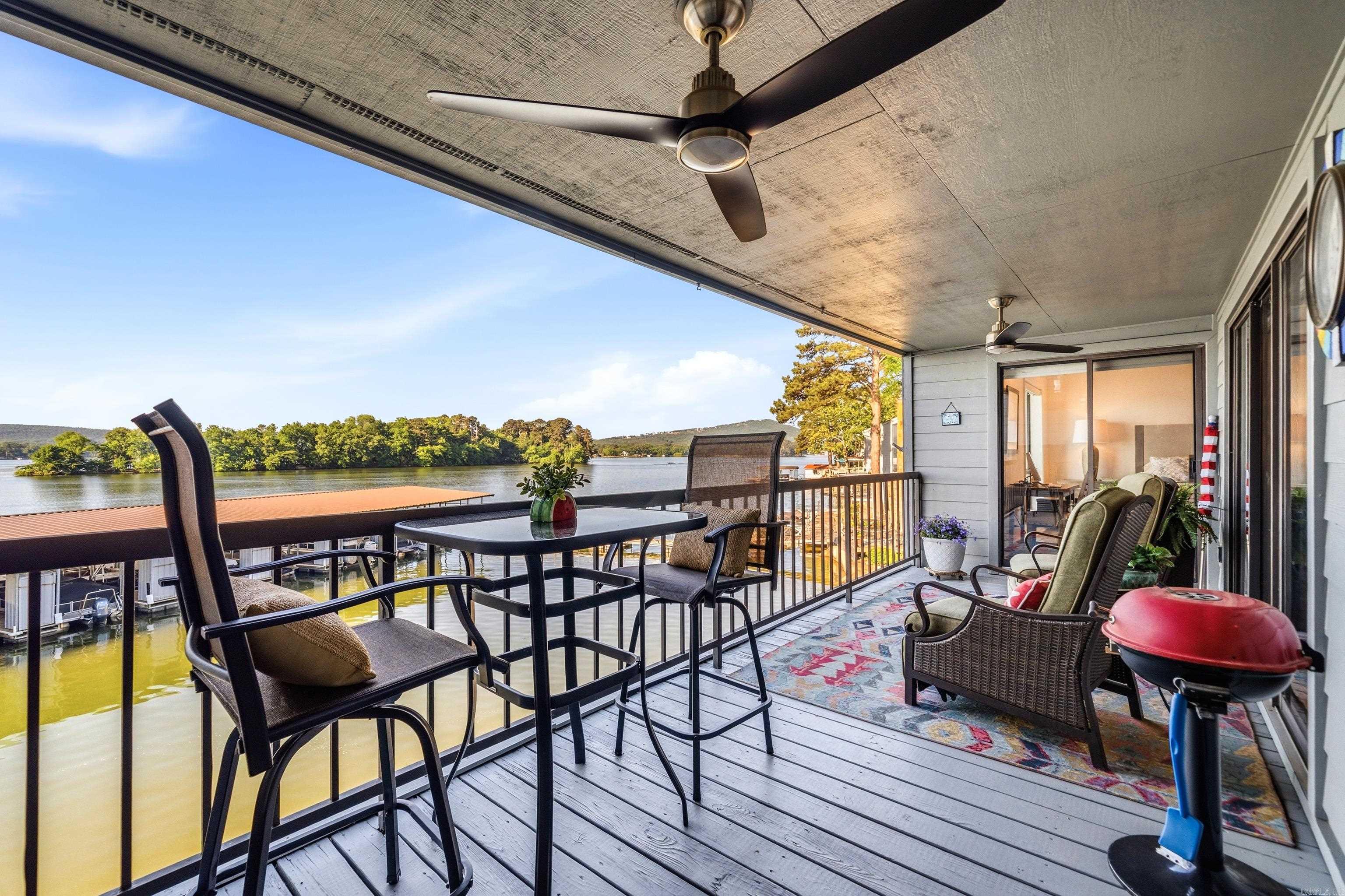 POINT LOOKOUT - Residential