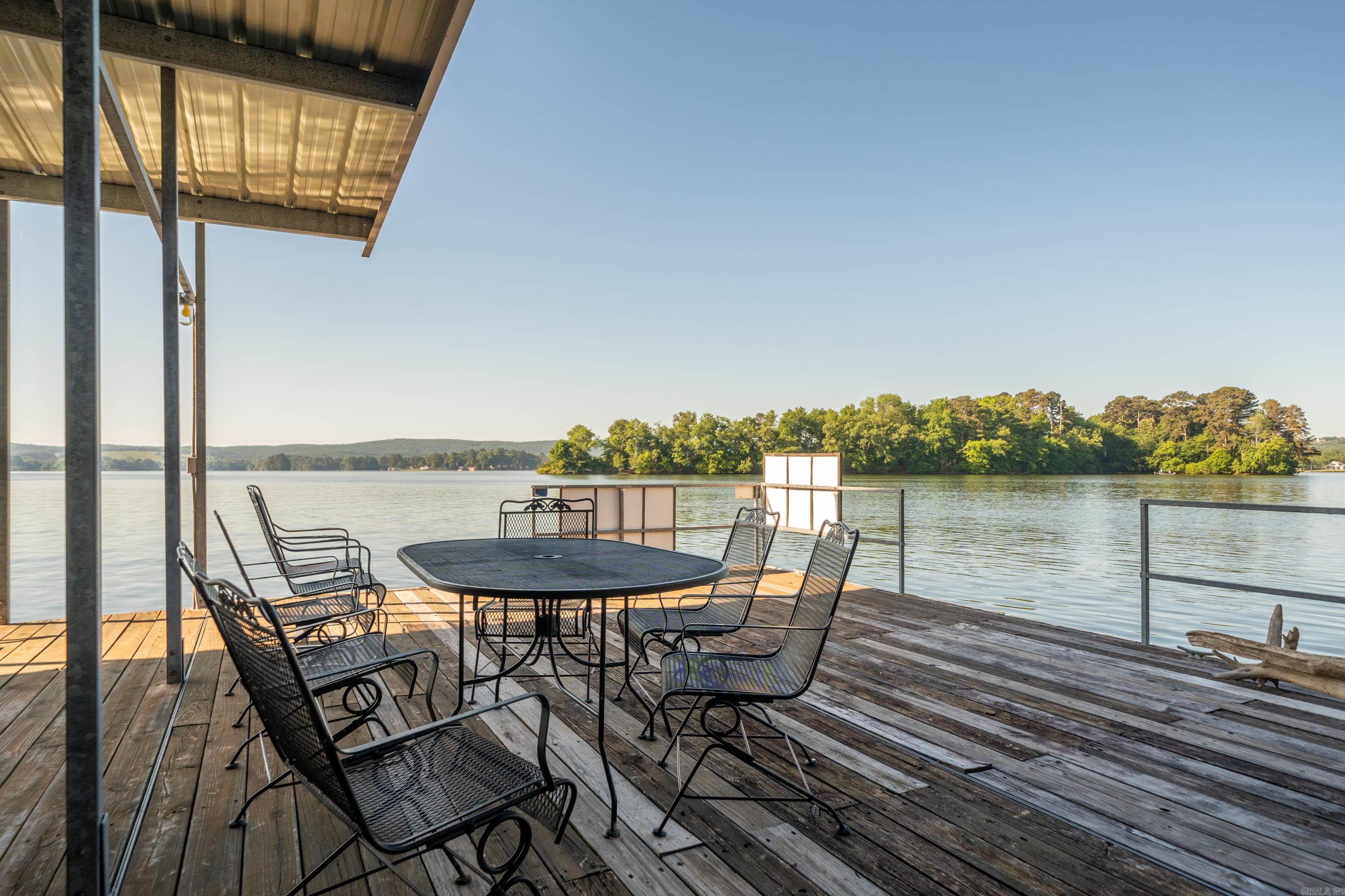 POINT LOOKOUT - Residential