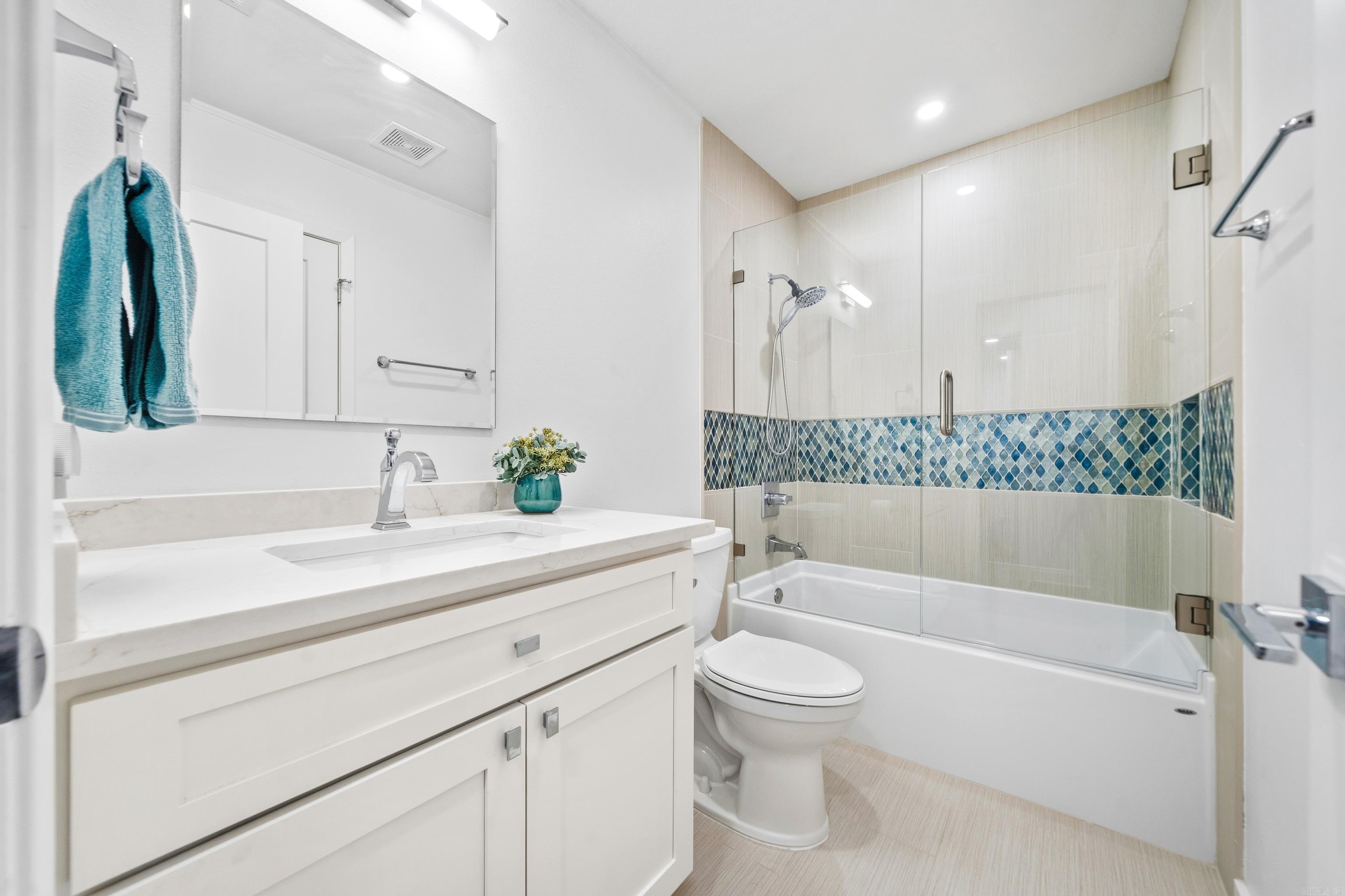 POINT LOOKOUT - Residential