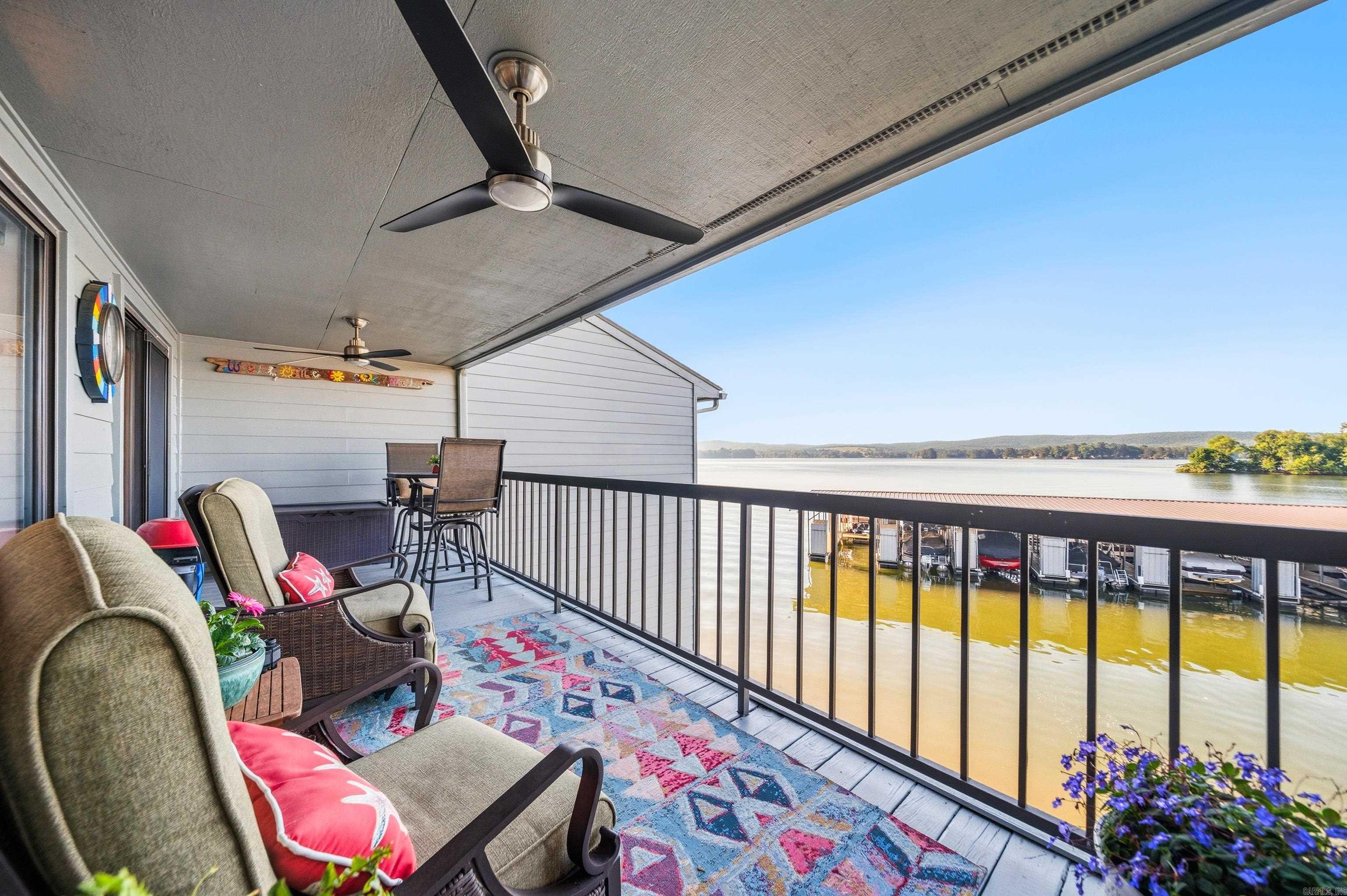 POINT LOOKOUT - Residential