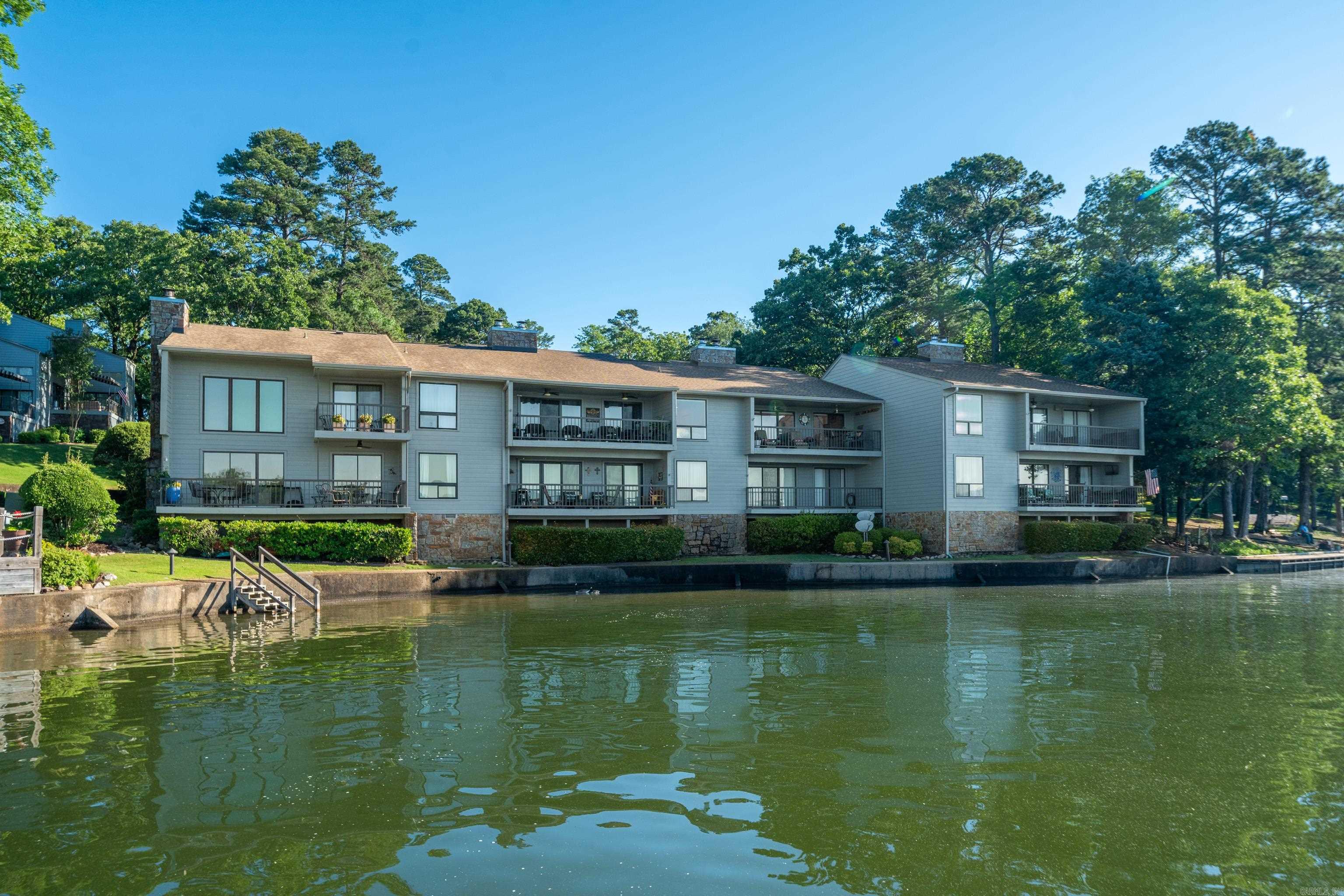 POINT LOOKOUT - Residential