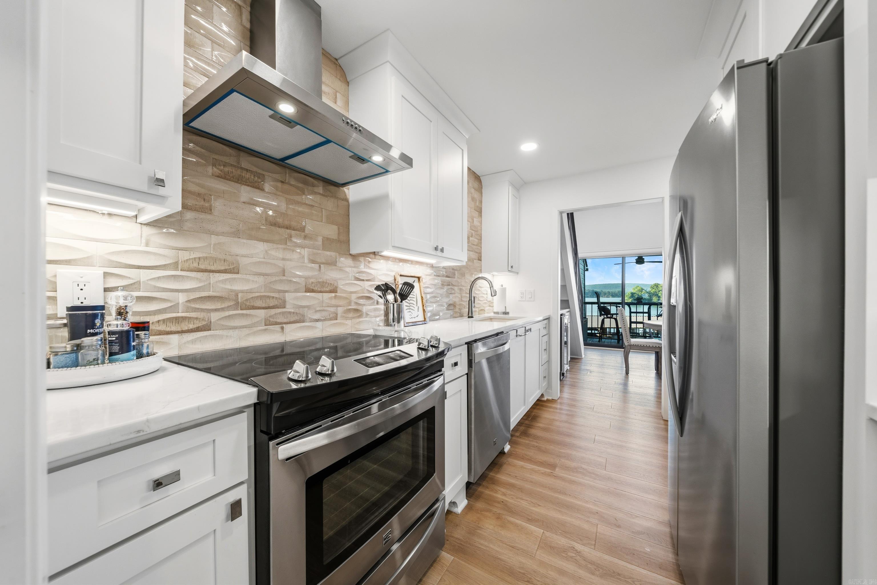 POINT LOOKOUT - Residential