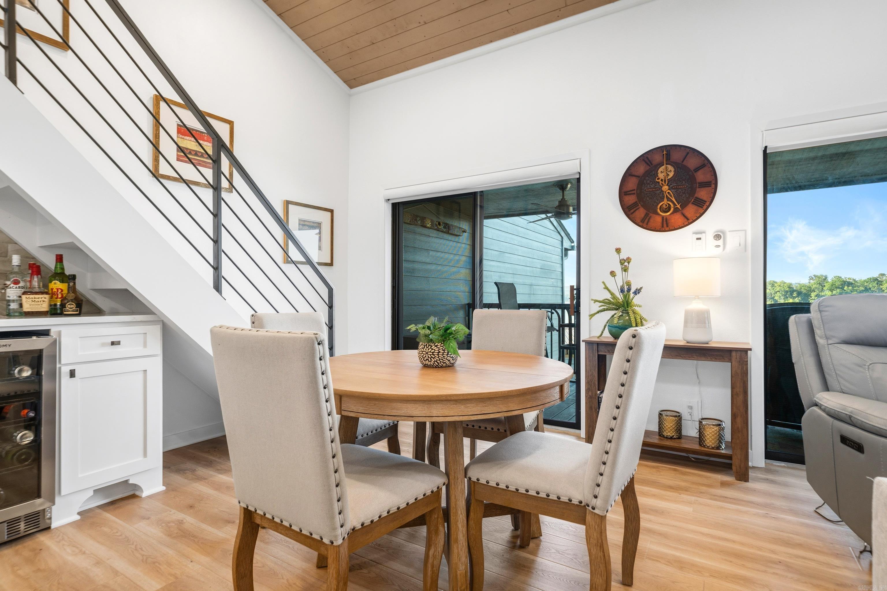 POINT LOOKOUT - Residential