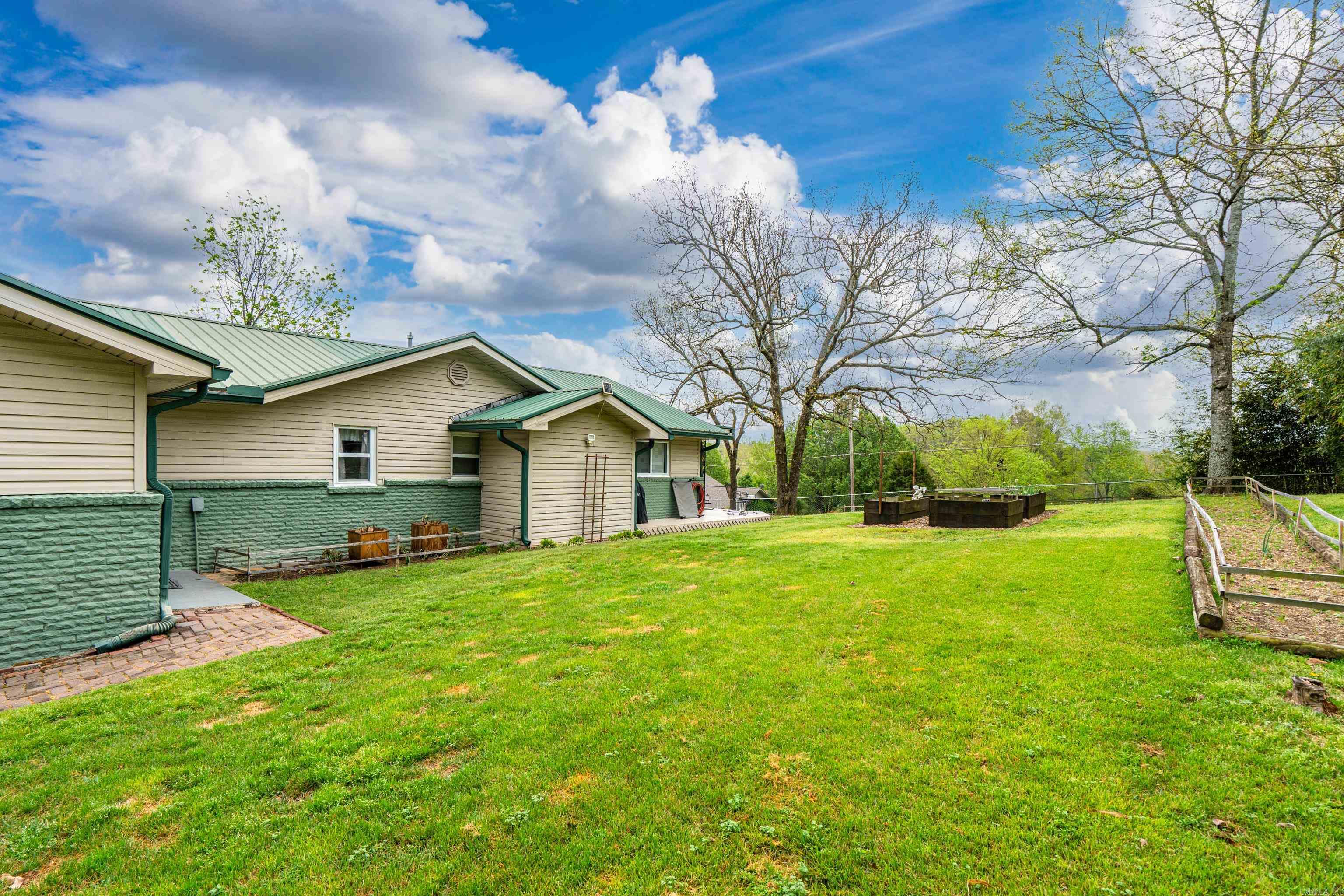 BUSCH PARK ADDITION - Residential