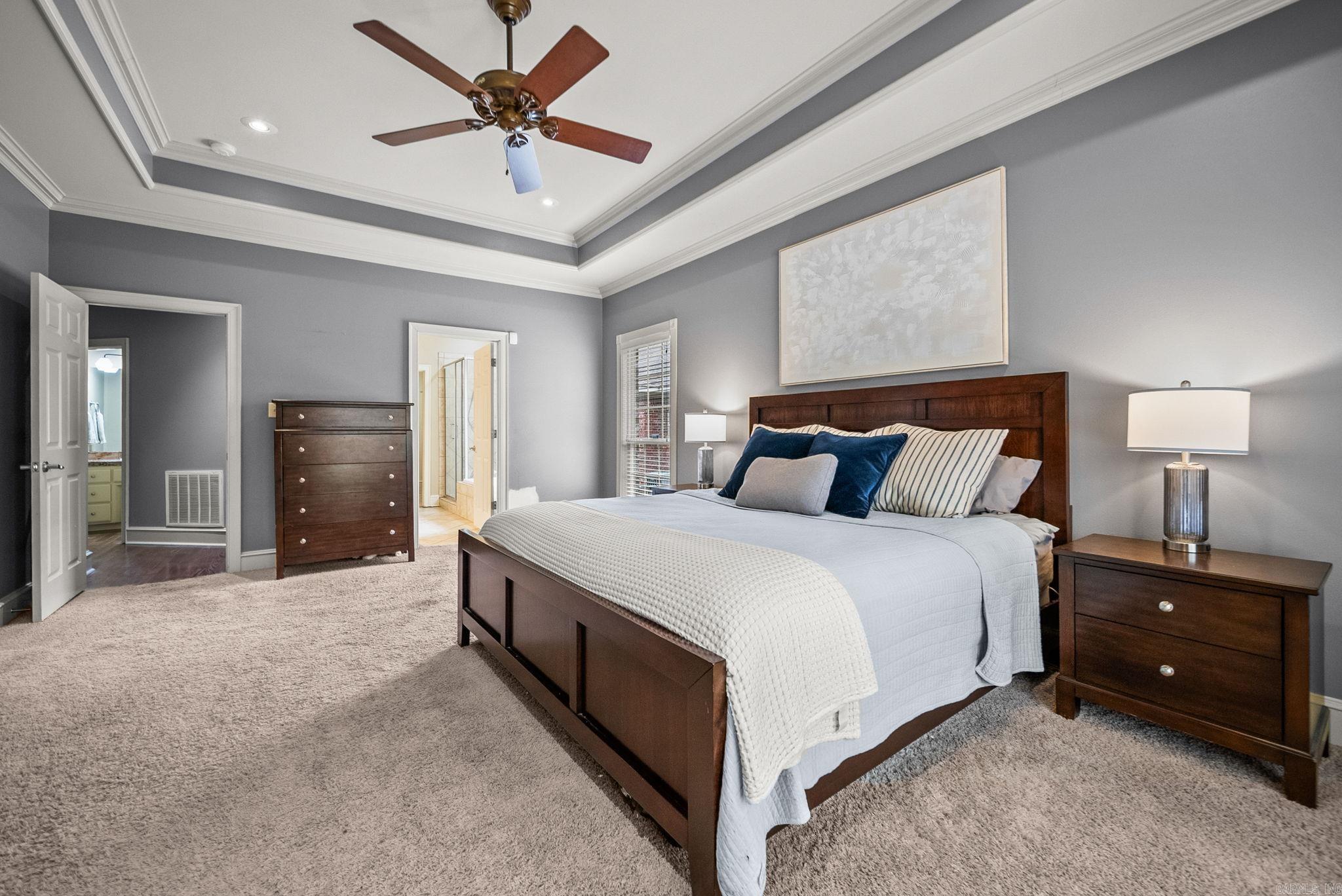 MADISON VALLEY - Residential
