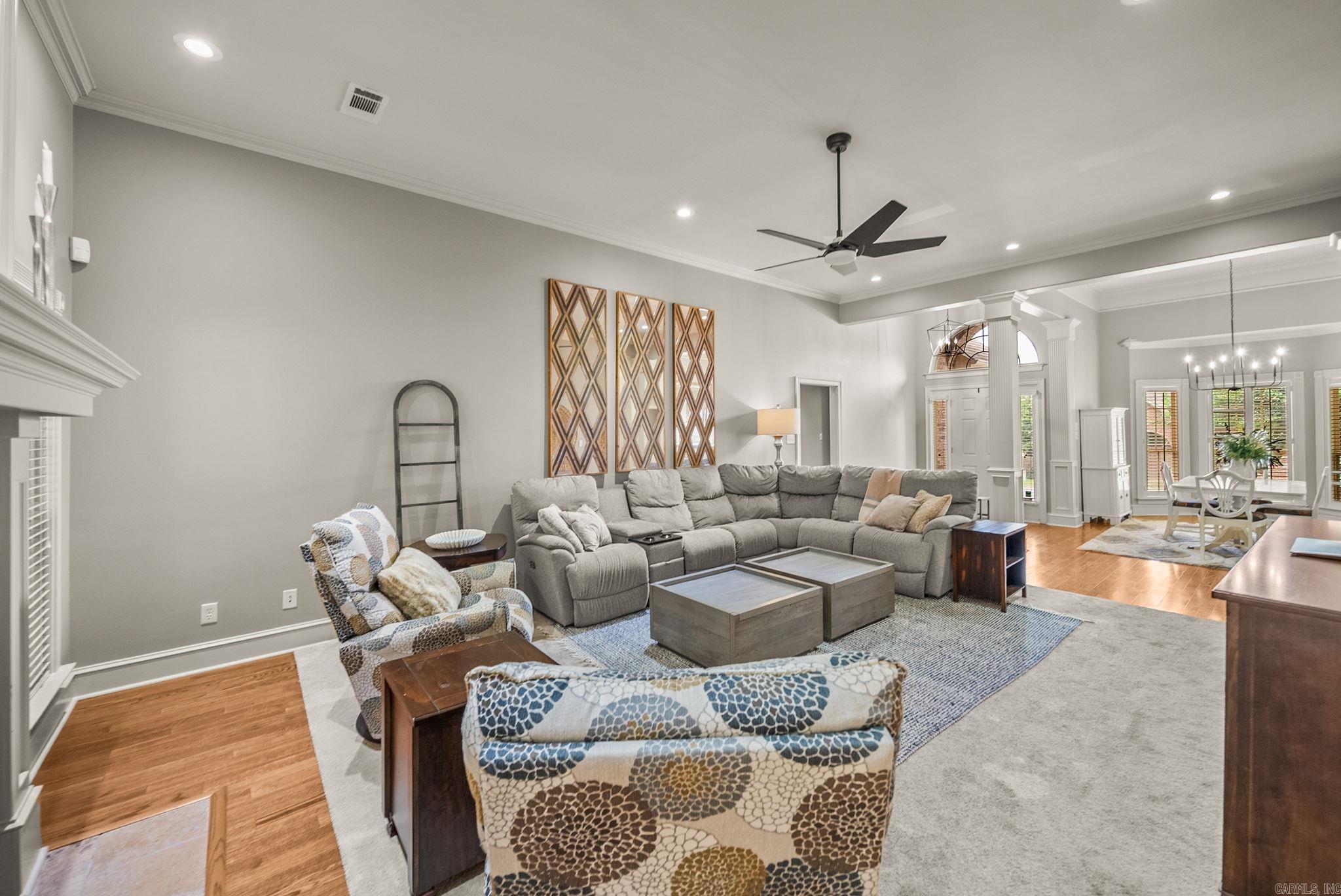 MADISON VALLEY - Residential