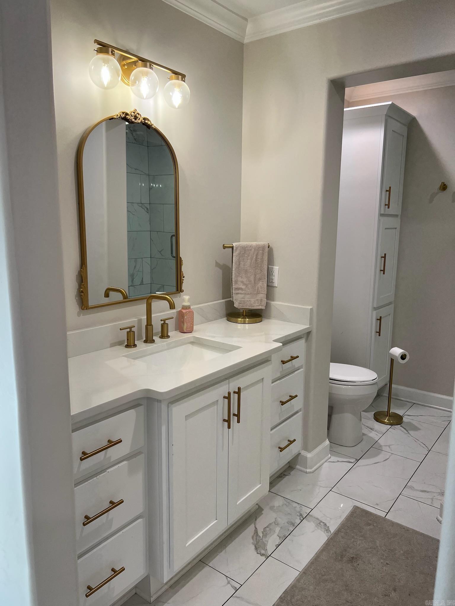COKER HAMPTON - Residential
