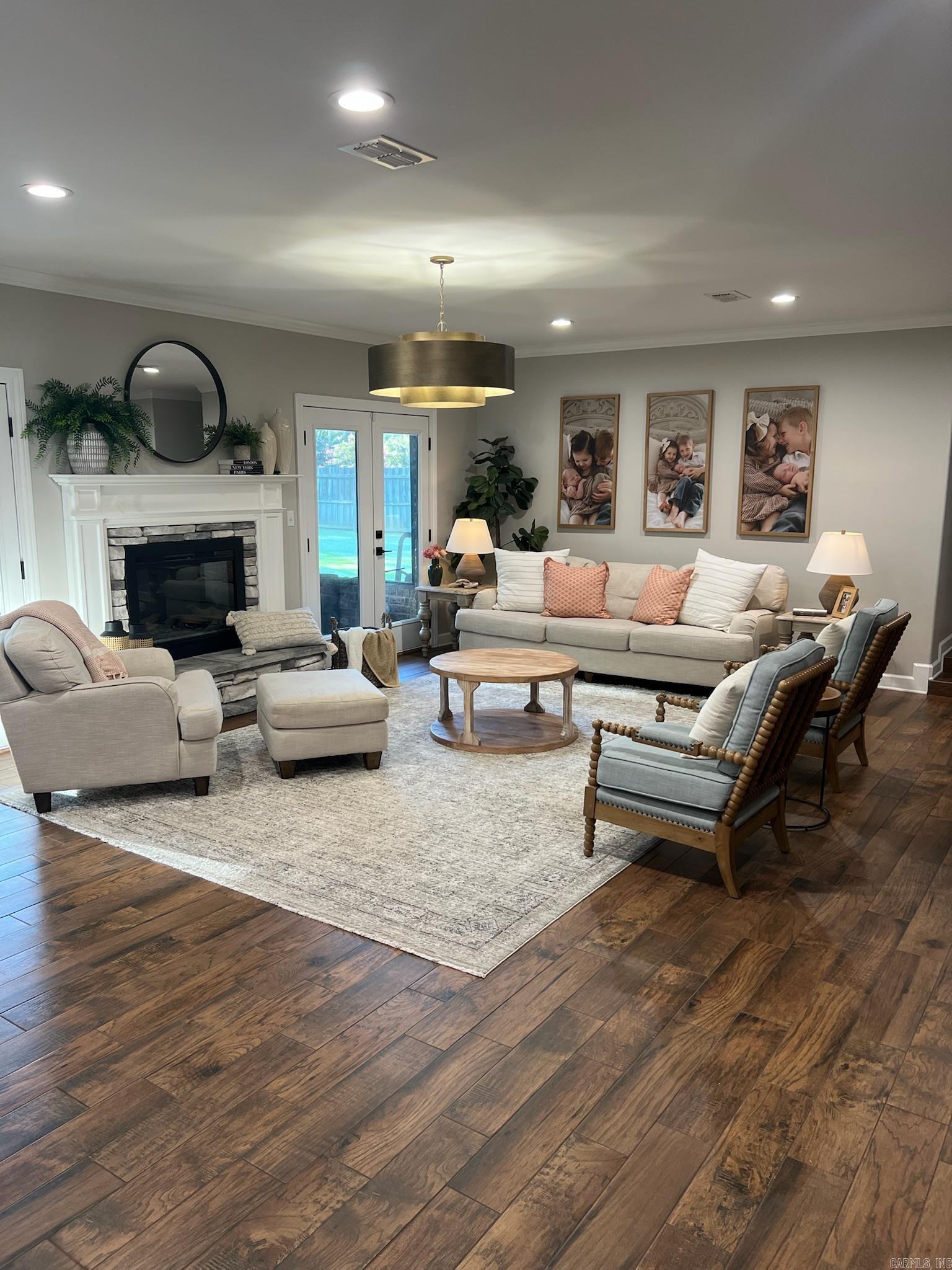 COKER HAMPTON - Residential