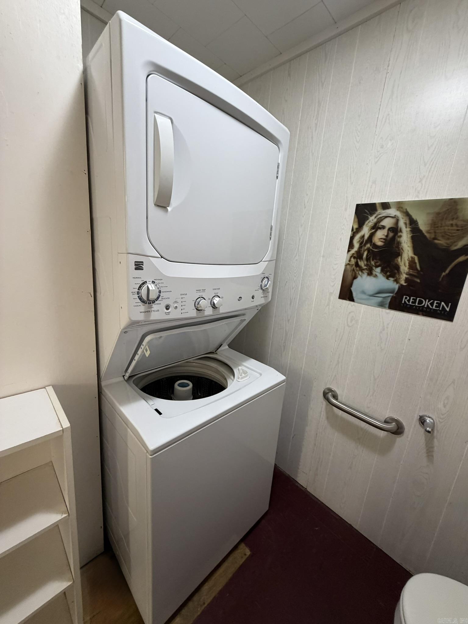 CAMDEN CITY METES & BOUNDS - Residential Lease