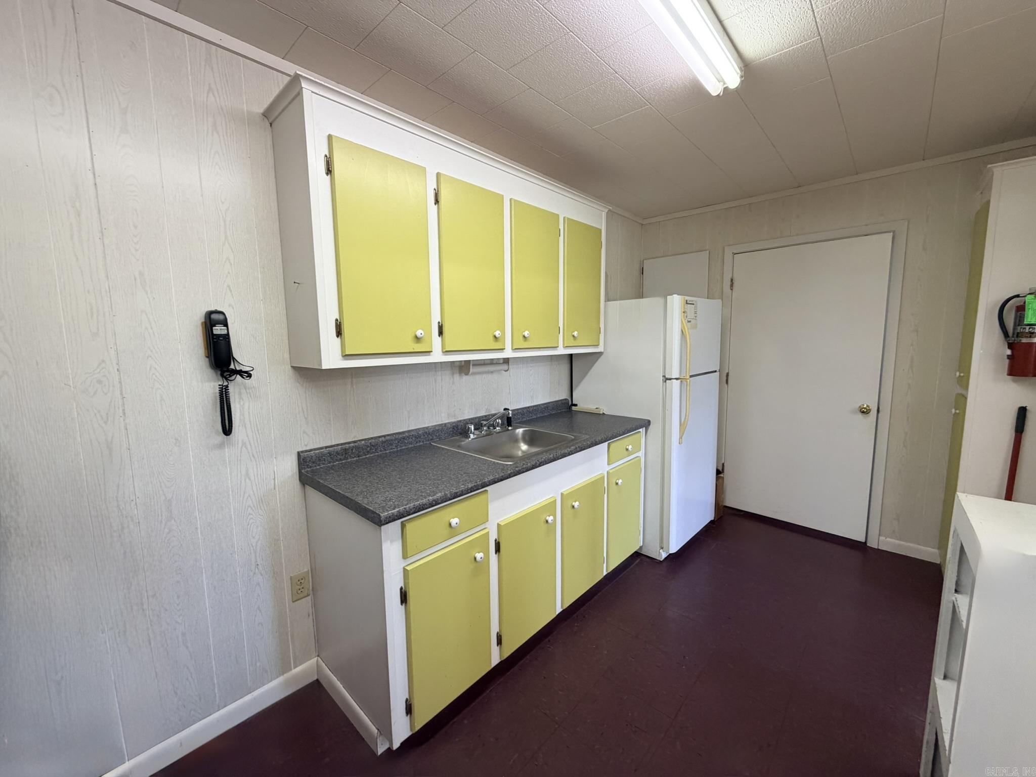 CAMDEN CITY METES & BOUNDS - Residential Lease