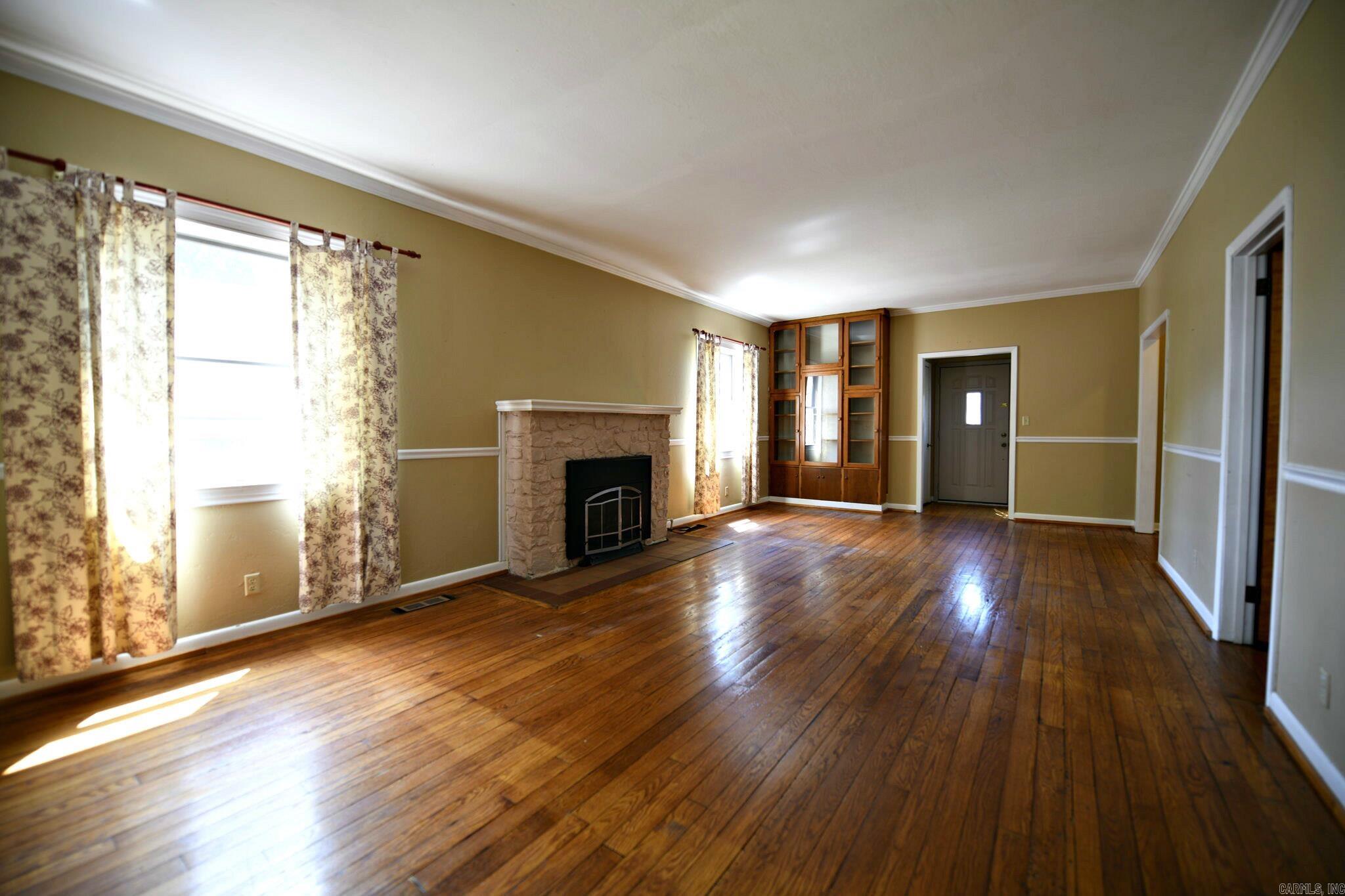 MENA ORIGINAL - Residential