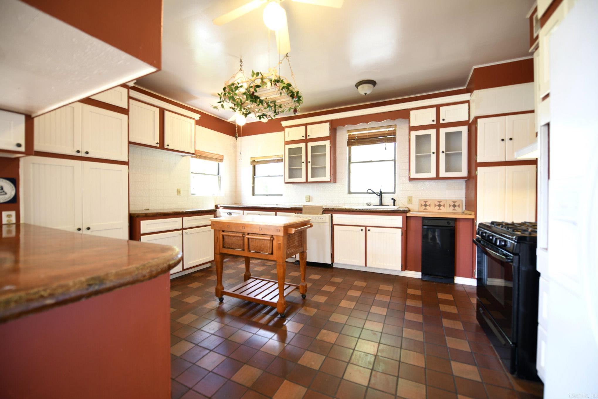 MENA ORIGINAL - Residential