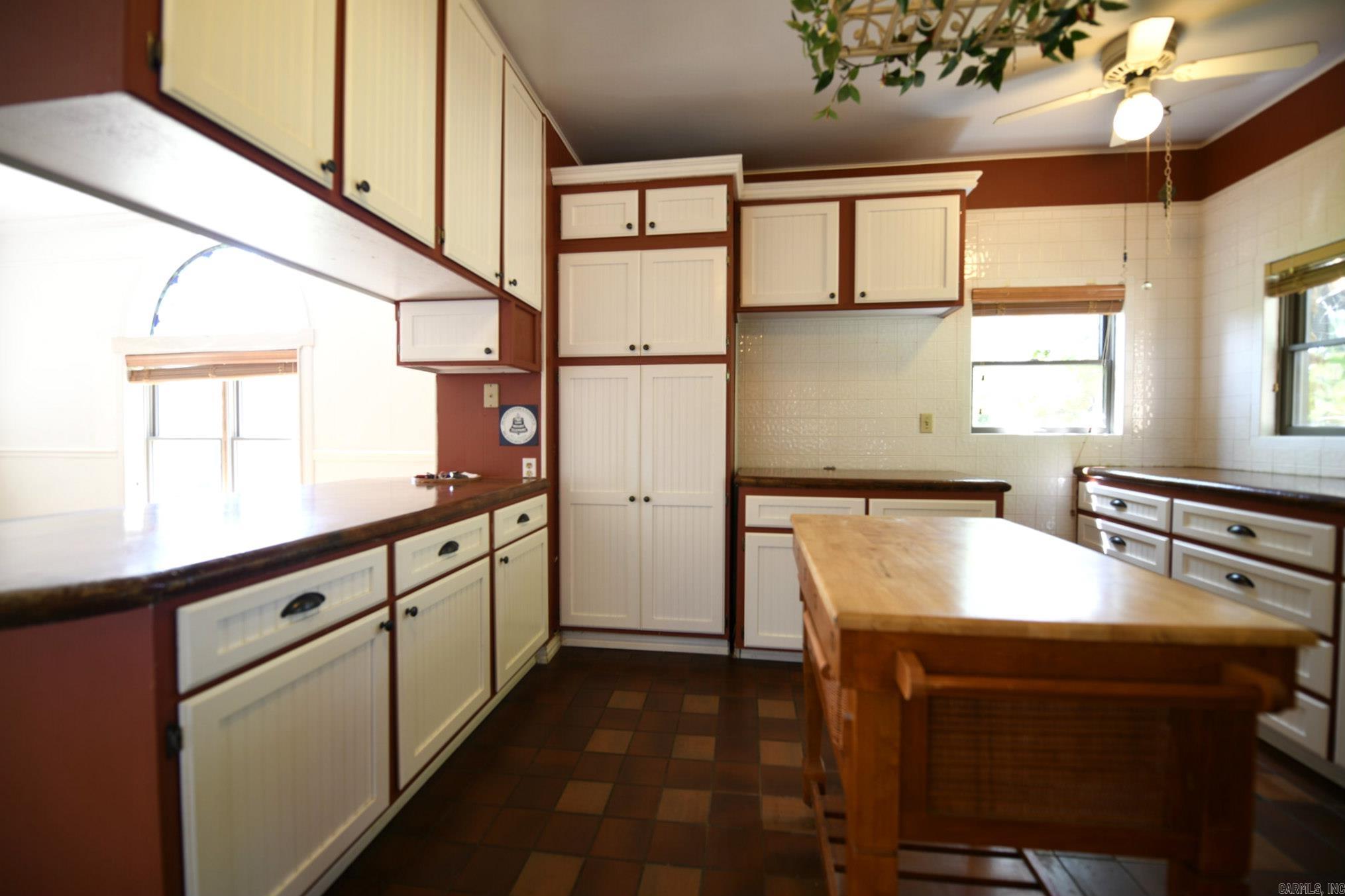MENA ORIGINAL - Residential