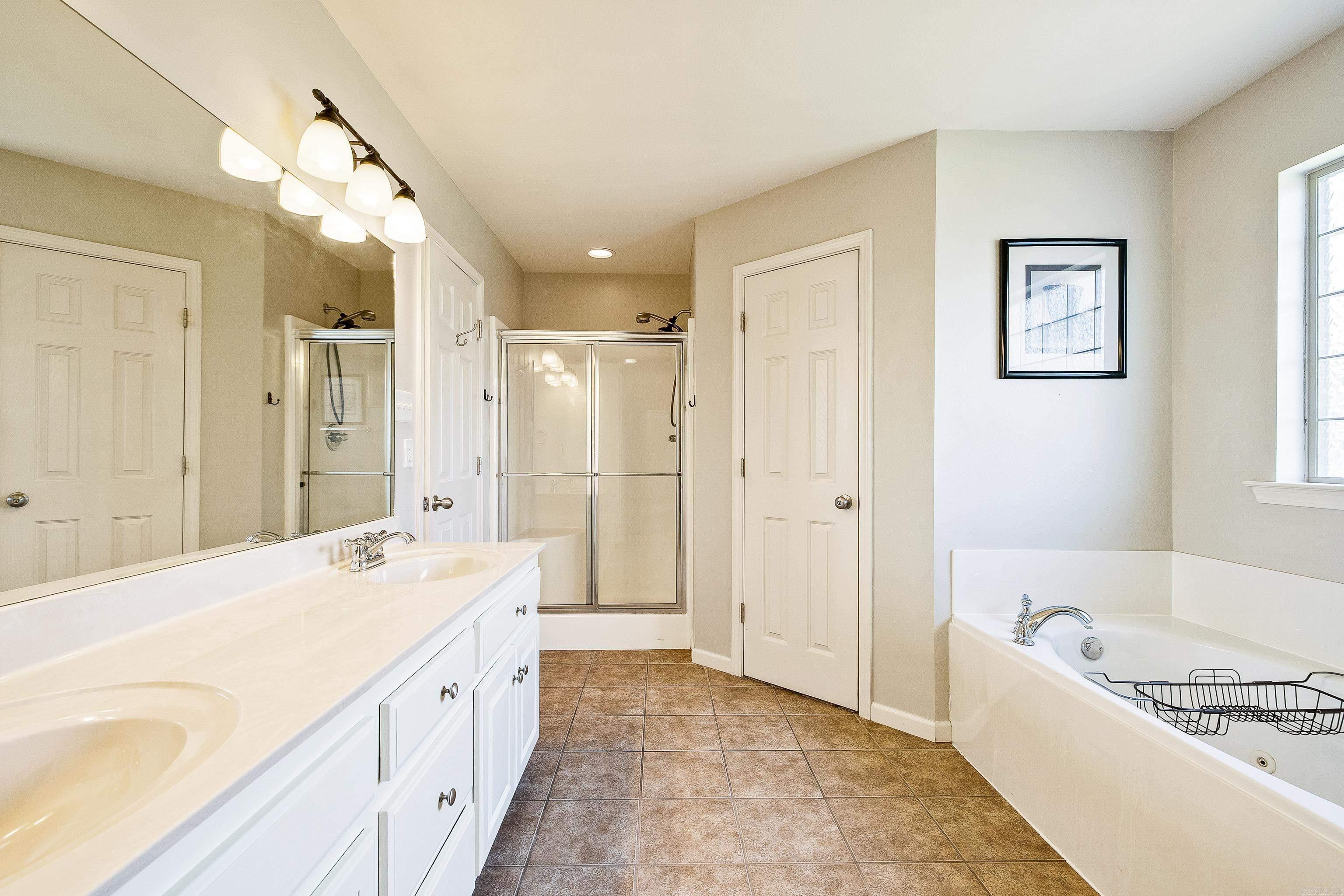 HERITAGE FARM - Residential