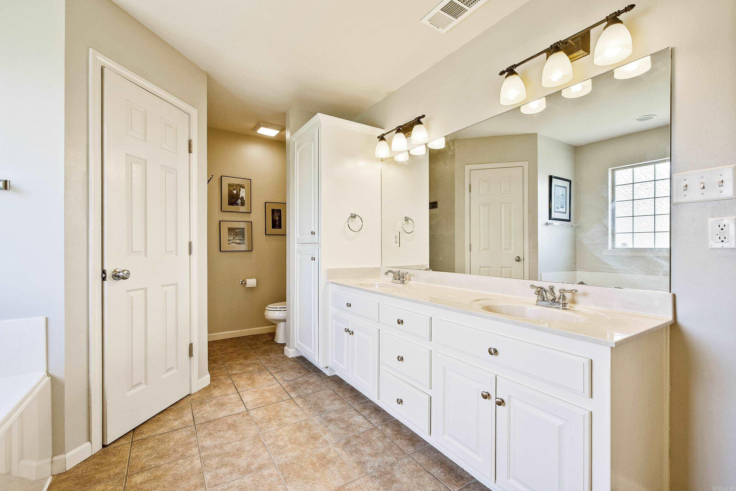 HERITAGE FARM - Residential