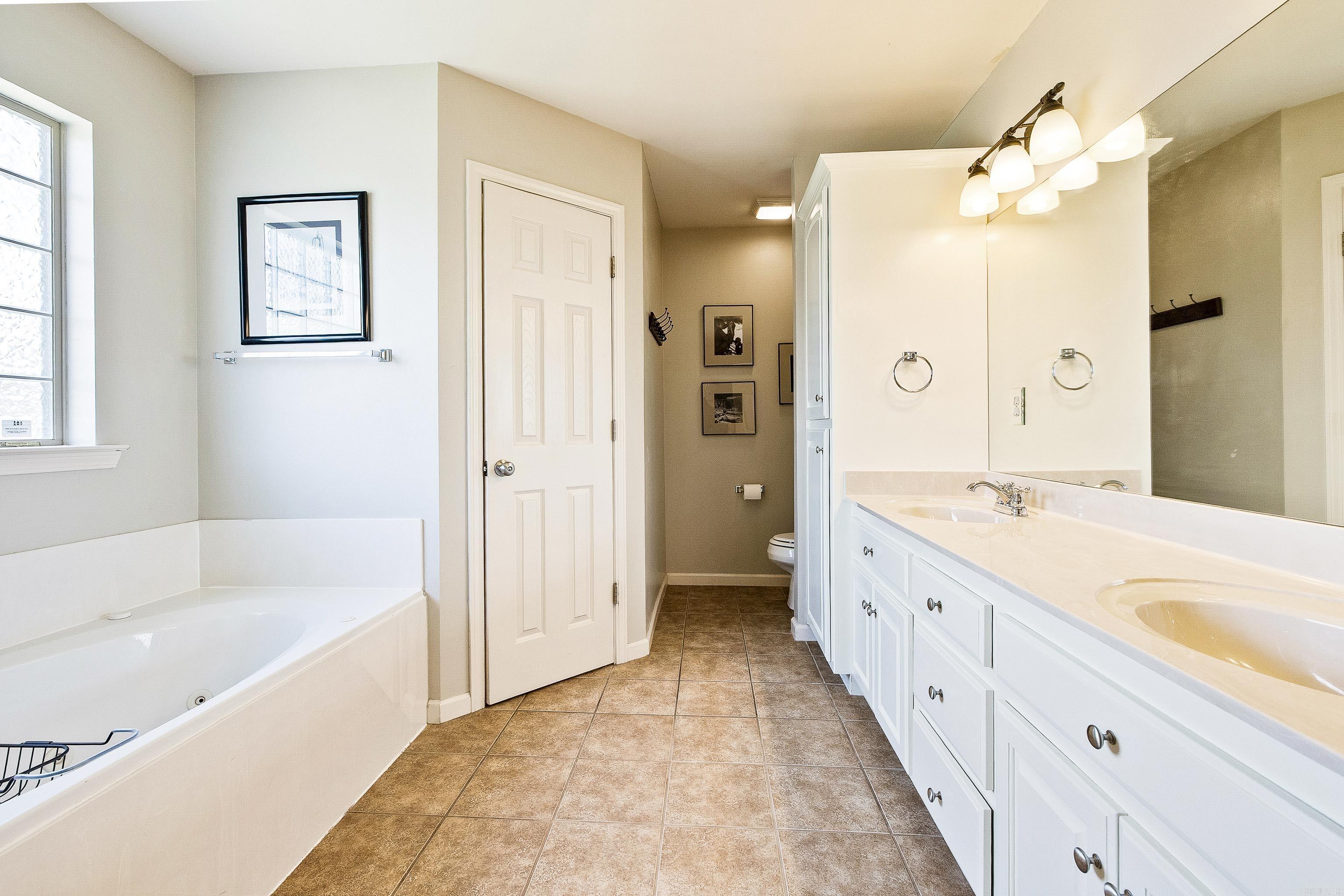 HERITAGE FARM - Residential
