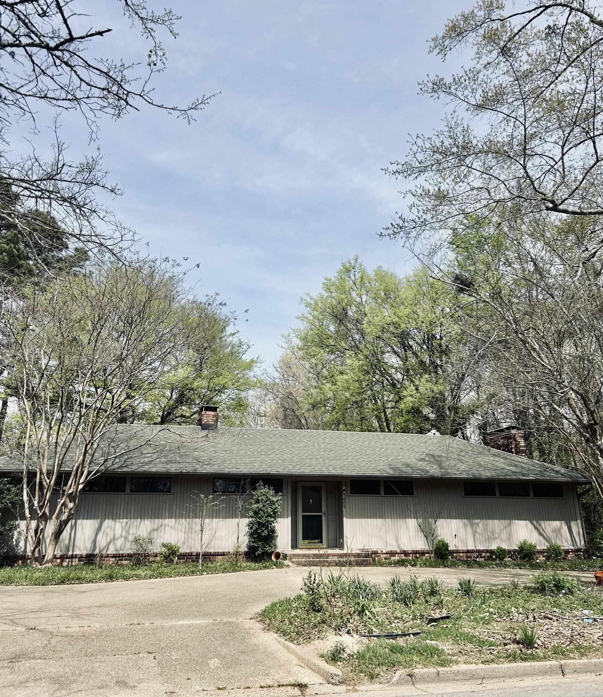 Great investment opportunity.  Location close to Jefferson Regional Medical Center.  Home includes a new roof with a beautiful back yard and patio that's perfect for entertaining.  House is being sold "as is!"