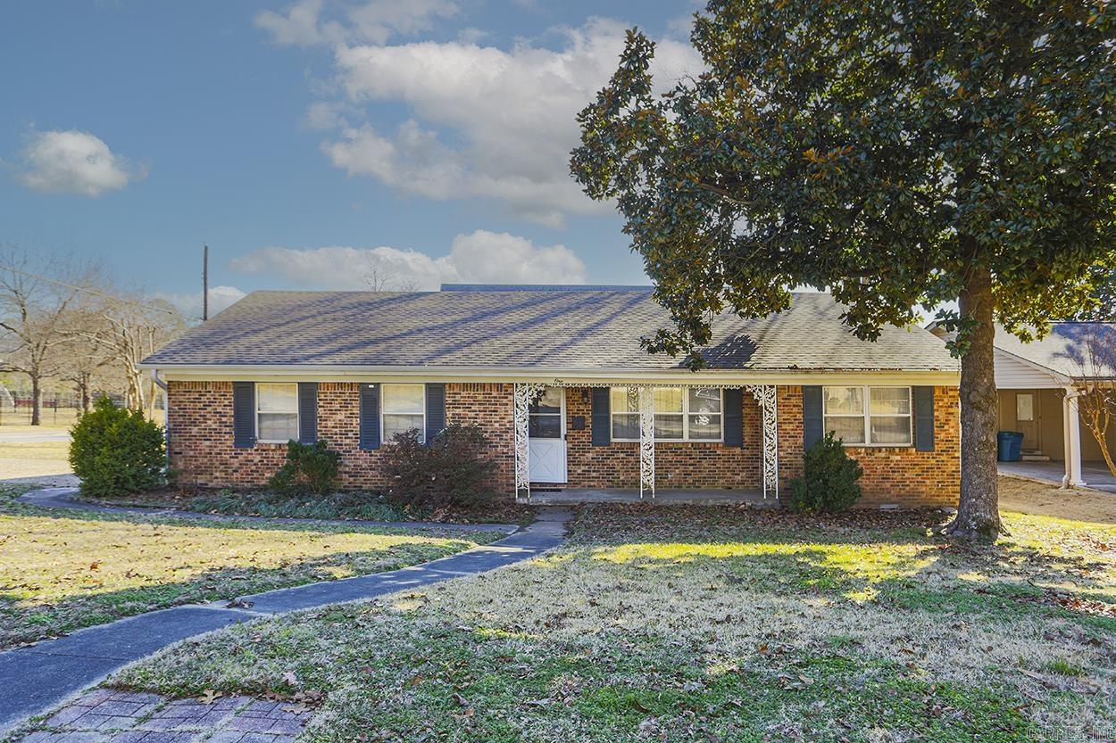 GREAT opportunity to personalize your home!  This is a fantastic, cute one level all brick home on a cul-de-sac in the Leawood area near The Anthony School.  Church behind, Anthony park/fields next door, and $600-1M patio homes a block away!  Home needs cosmetic redo, but has 3 bedrooms, 2 living areas, 2 dining areas, a covered patio, a 2 car garage, is all brick and is in a terrific location!  Pretty corner lot.  New wood privacy fence.  HV/AC replaced 2019.  Roof ~10 years old.