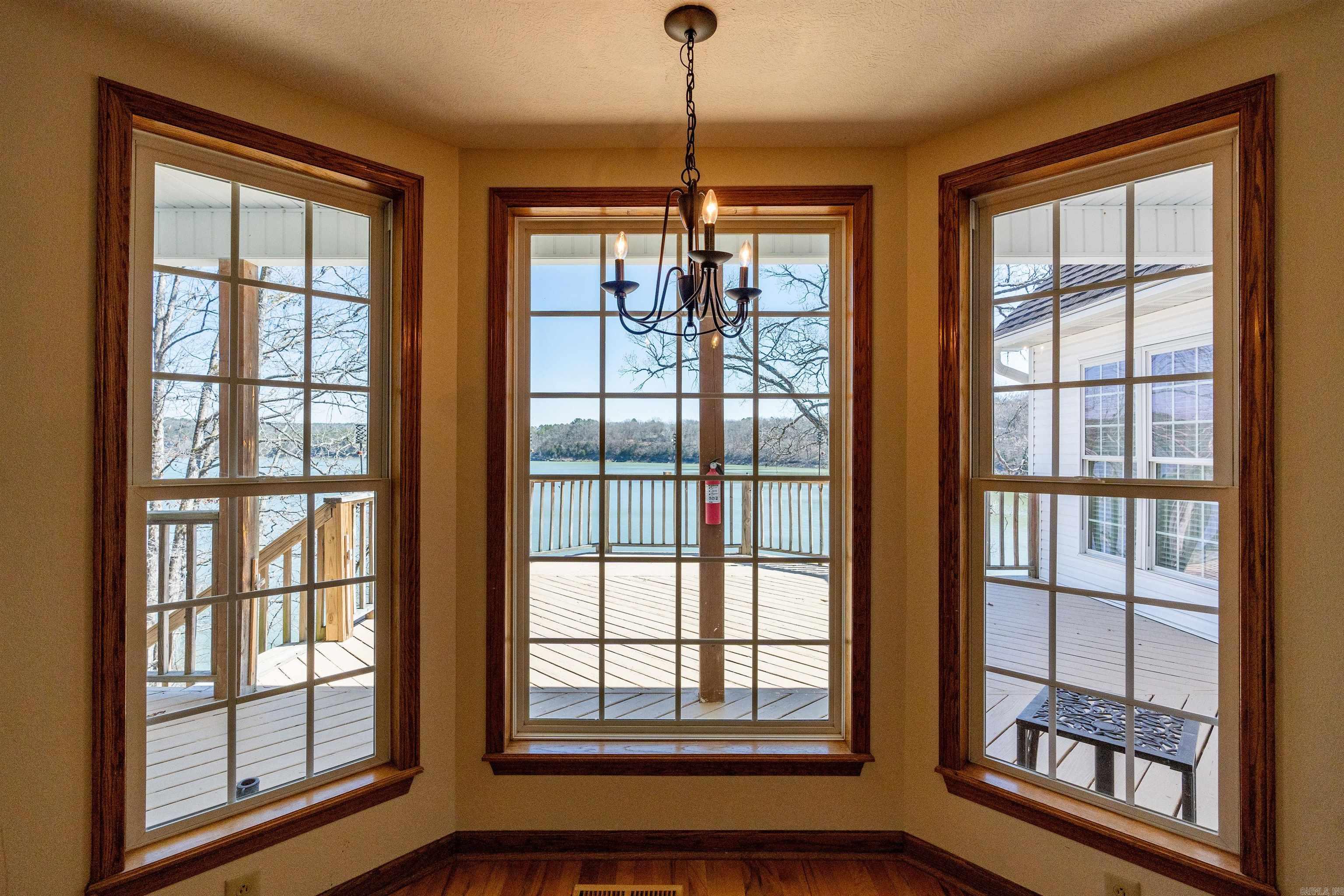 BEAVER BAY - Residential
