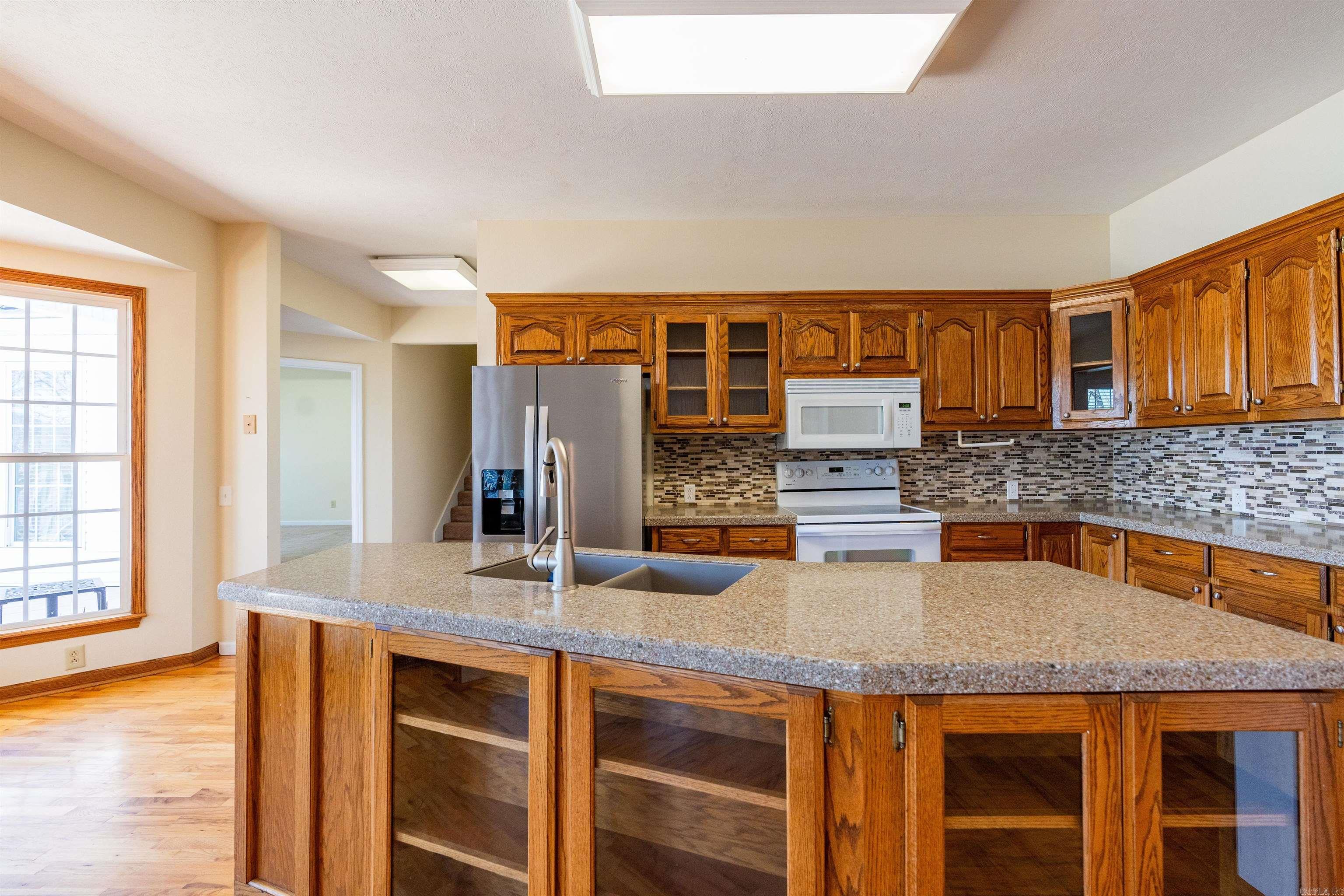 BEAVER BAY - Residential