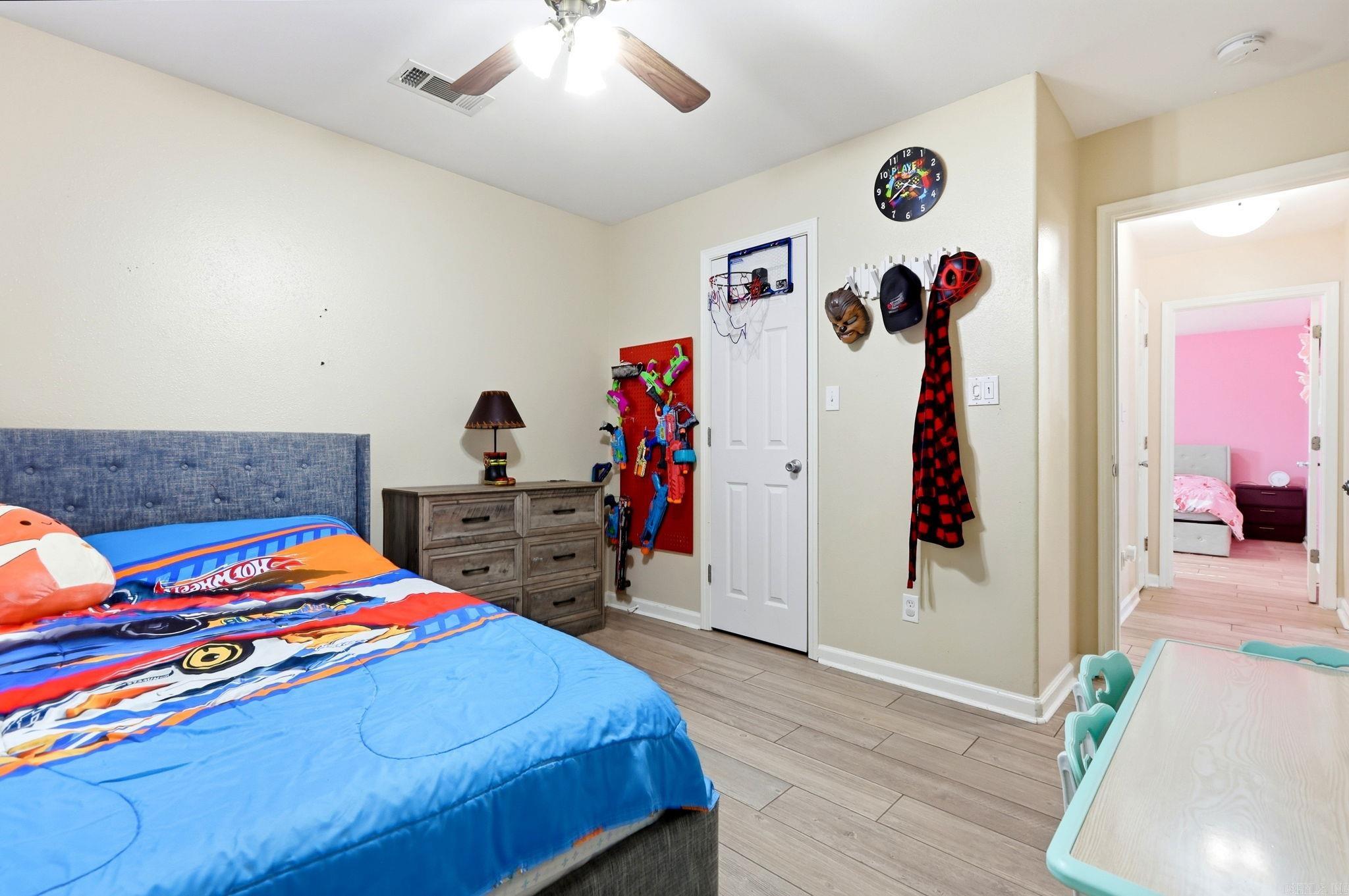 LAKE CHERRYWOOD - Residential